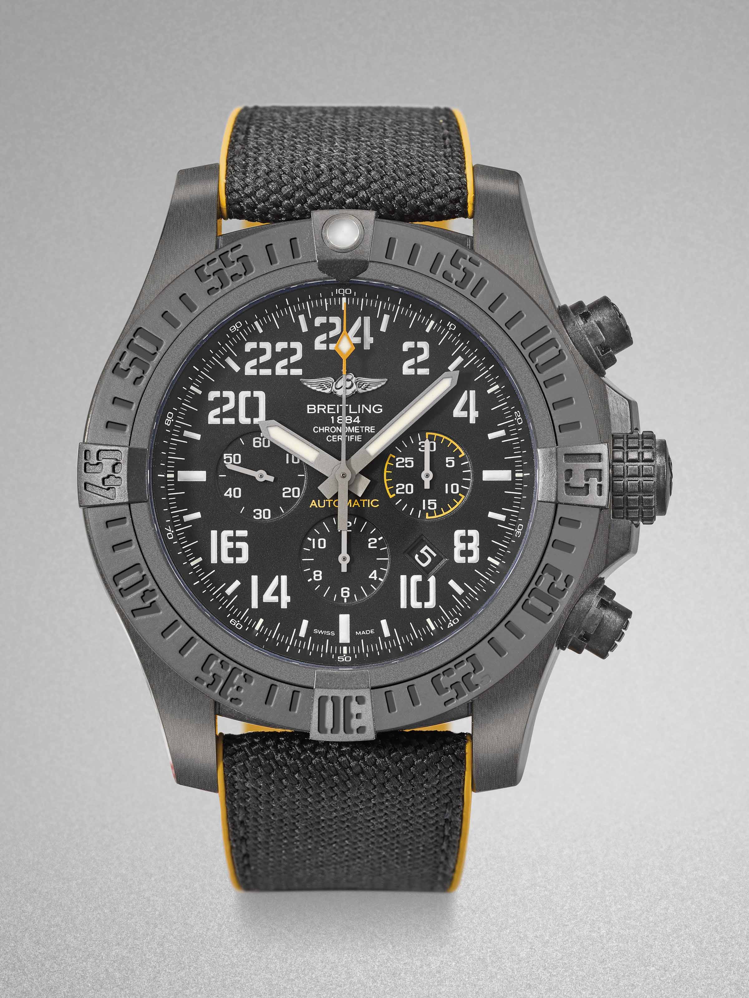 BREITLING. A FINE AND LARGE BREITLIGHT® AUTOMATIC CHRONOGRAPH