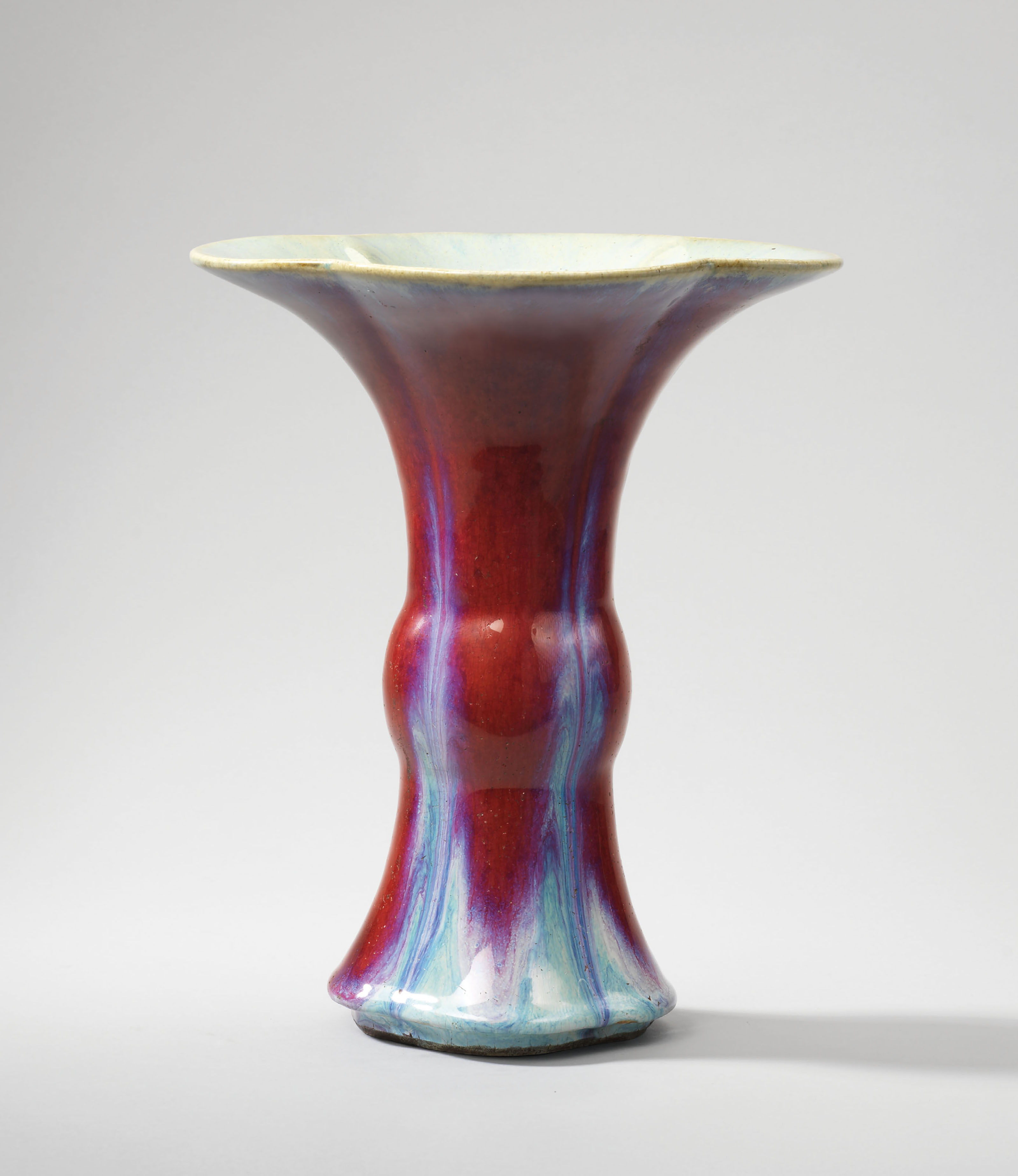 A FLAMBEGLAZED QUATREFOIL VASE, GU , QIANLONG INCISED SIXCHARACTER