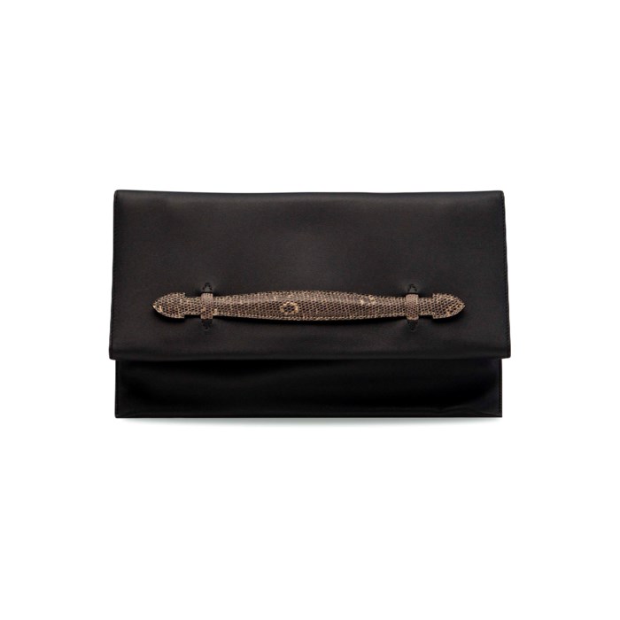 bleu indigo swift leather single tour