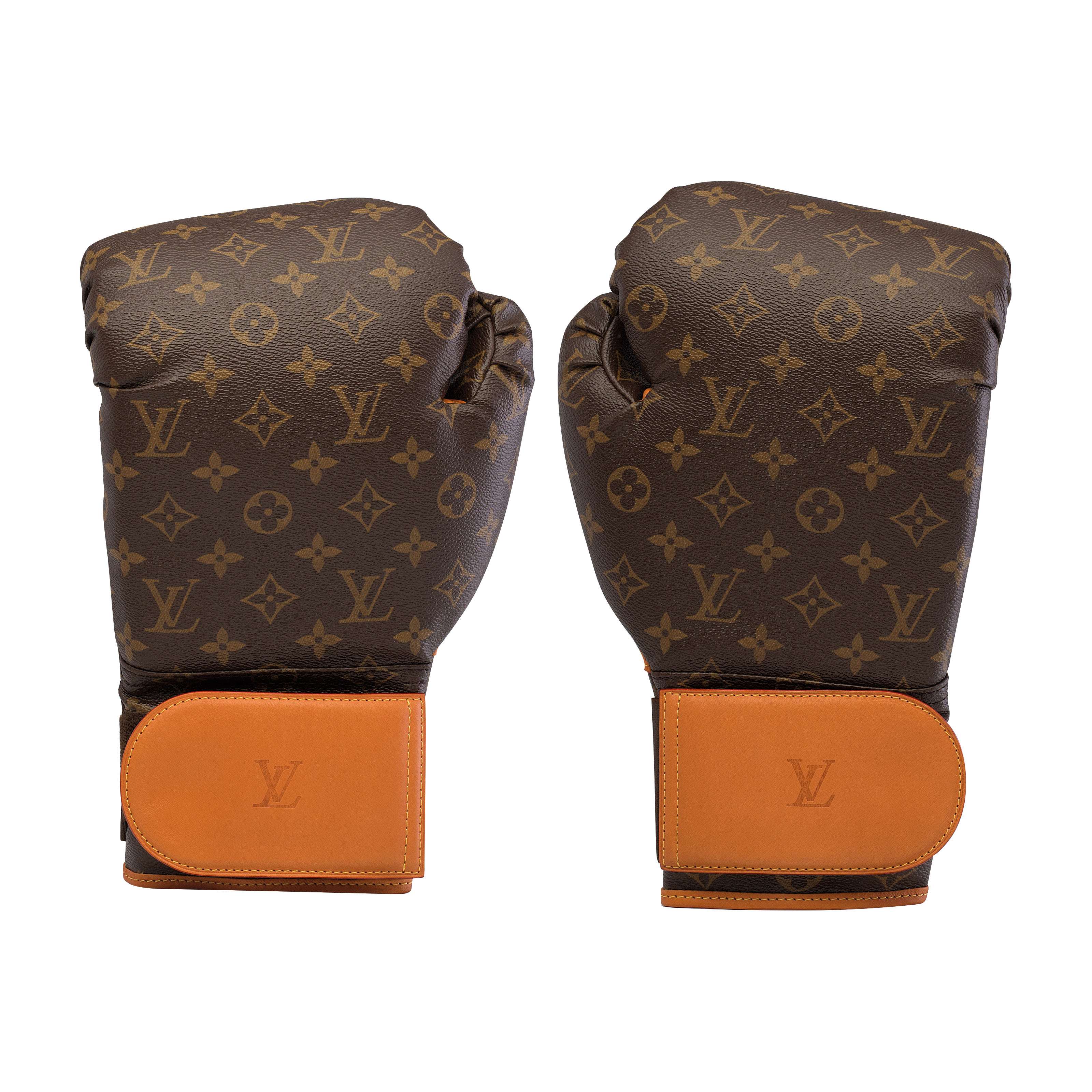 A LIMITED EDITION ICONOCLAST BOXING SET A MAT, TWO GLOVES & CARRYING