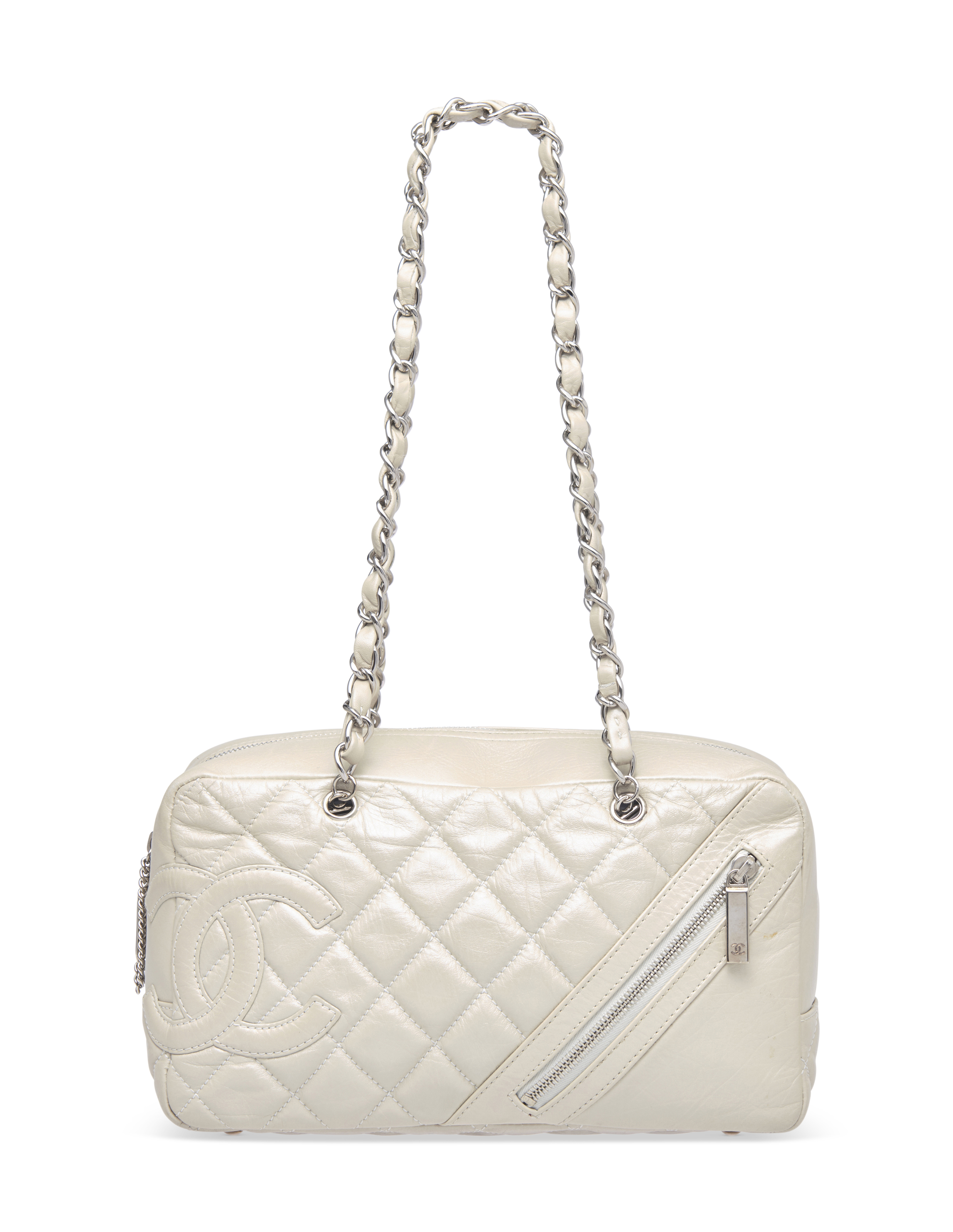 A PEARLISED CREAM CALFSKIN LEATHER CAMBON CHAIN BOWLING BAG WITH