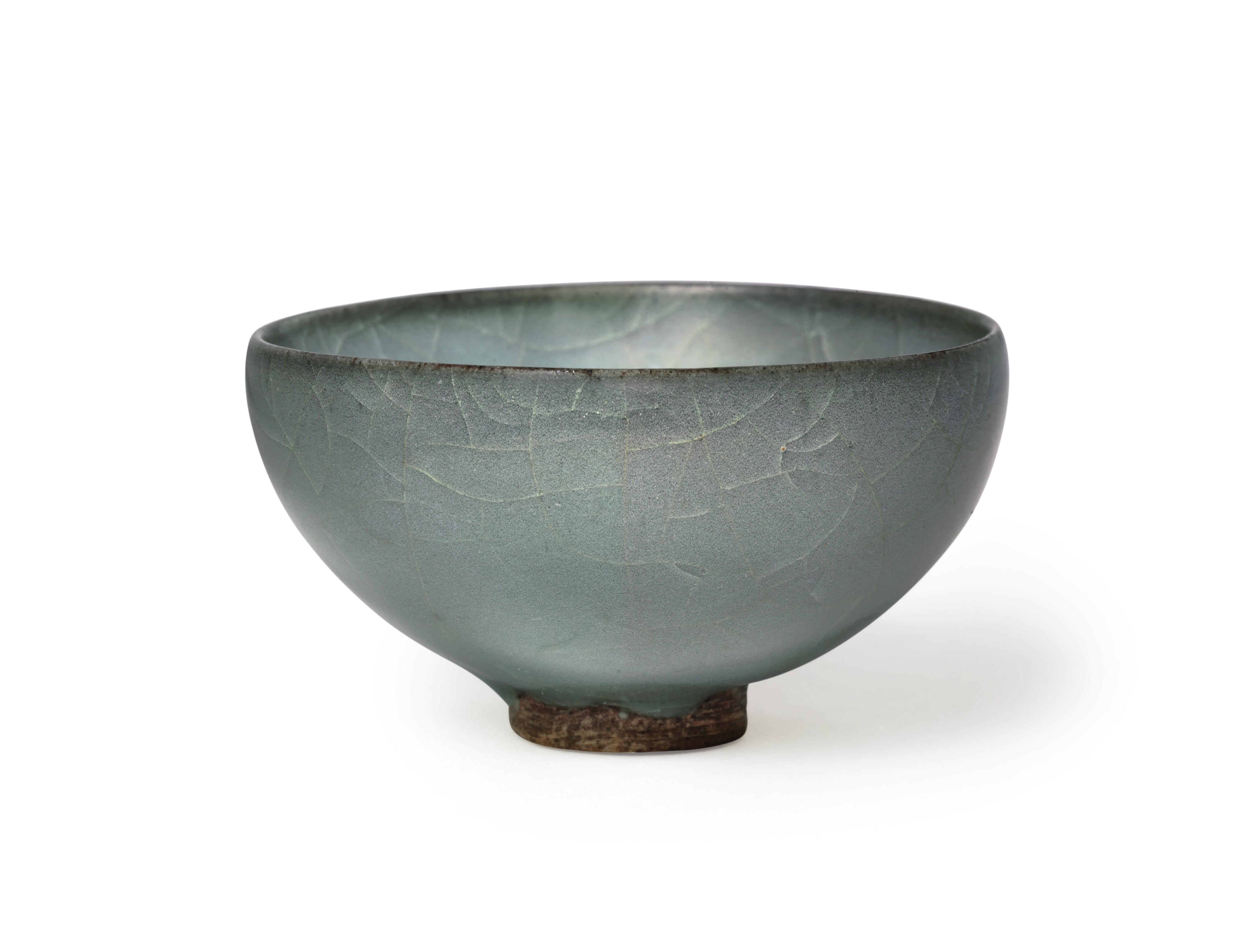 南宋龍泉窯魚耳瓶, SOUTHERN SONG DYNASTY (1127-1279) | Christie's