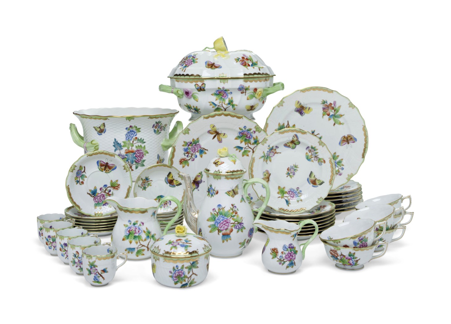 a-herend-porcelain-part-dinner-service-20th-century-blue-crossed