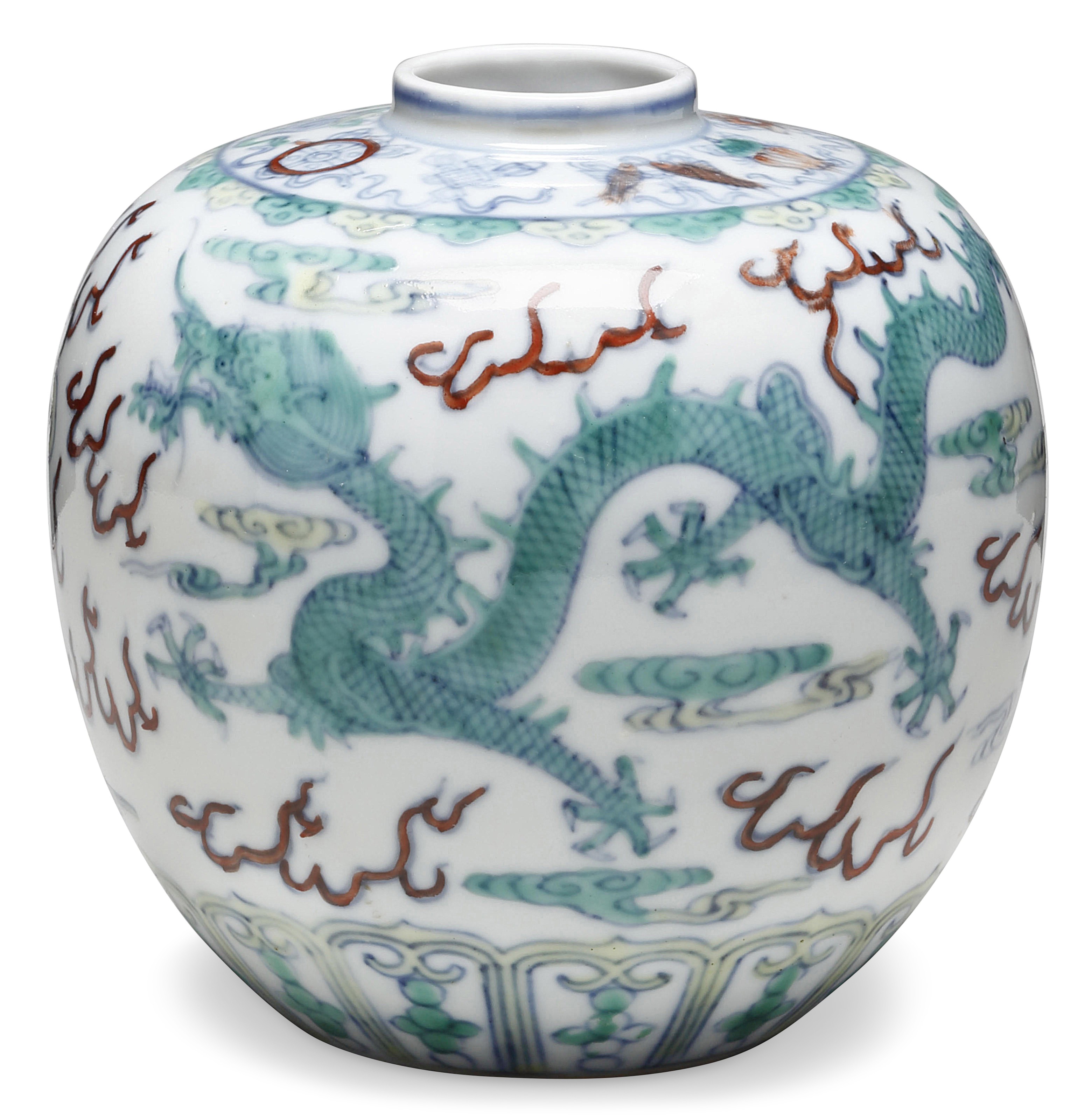 清康熙青花博古圖觚式瓶, KANGXI PERIOD (1662-1722) | Christie's