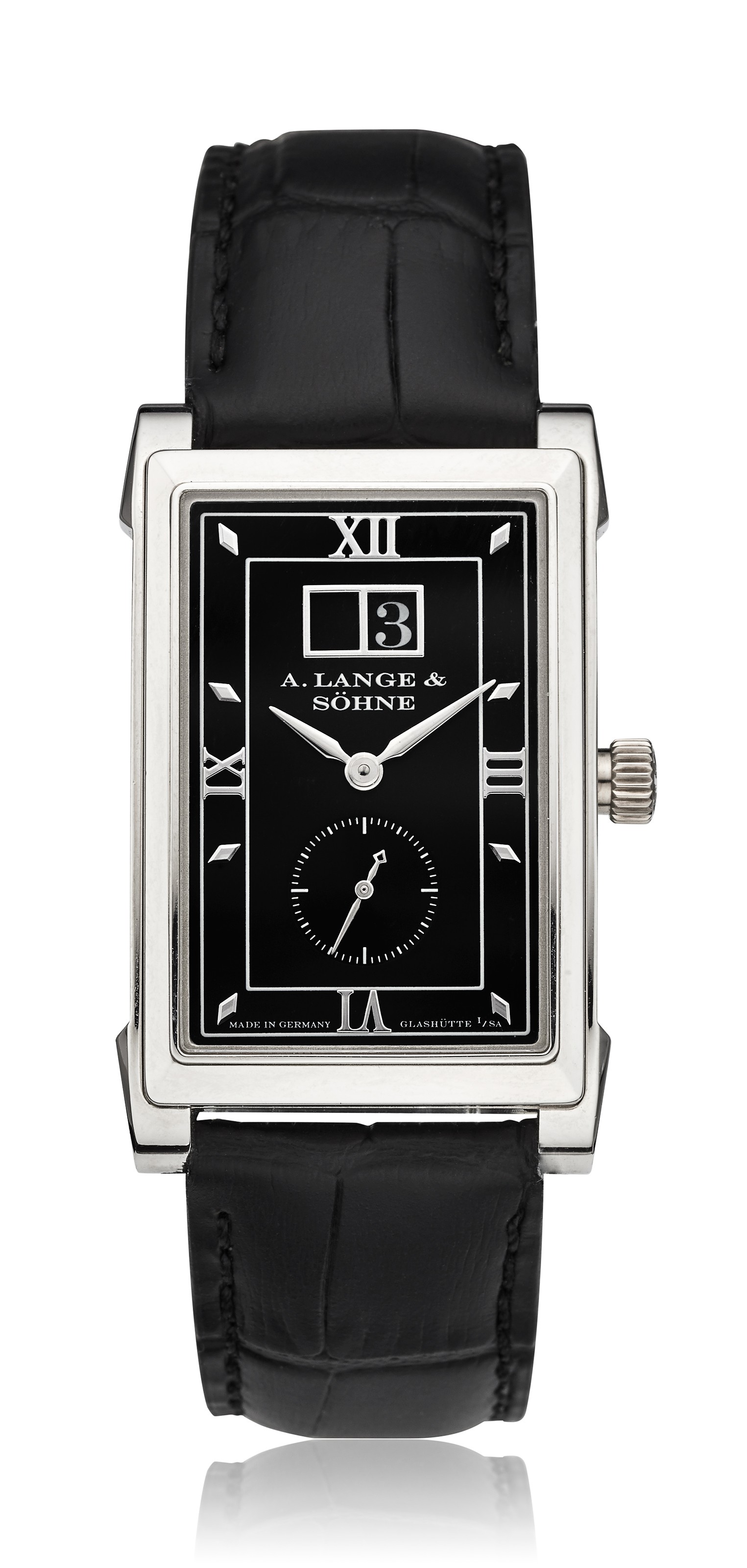 CARTIER, 18K TANK AMERICAINE, REF. 8172984, | Christie's