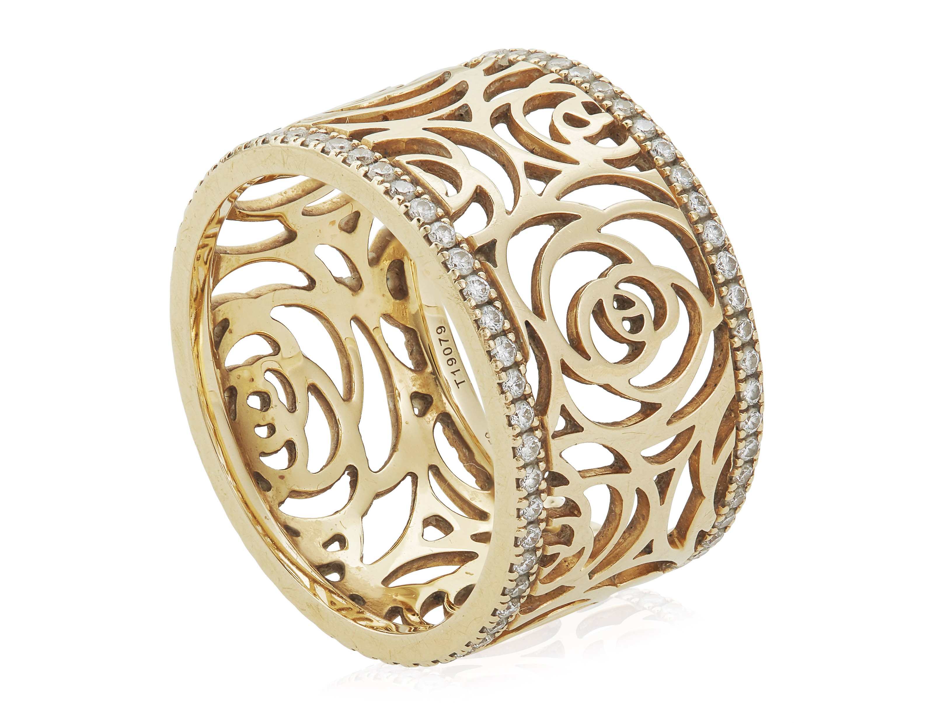 Camelia ring hot sale