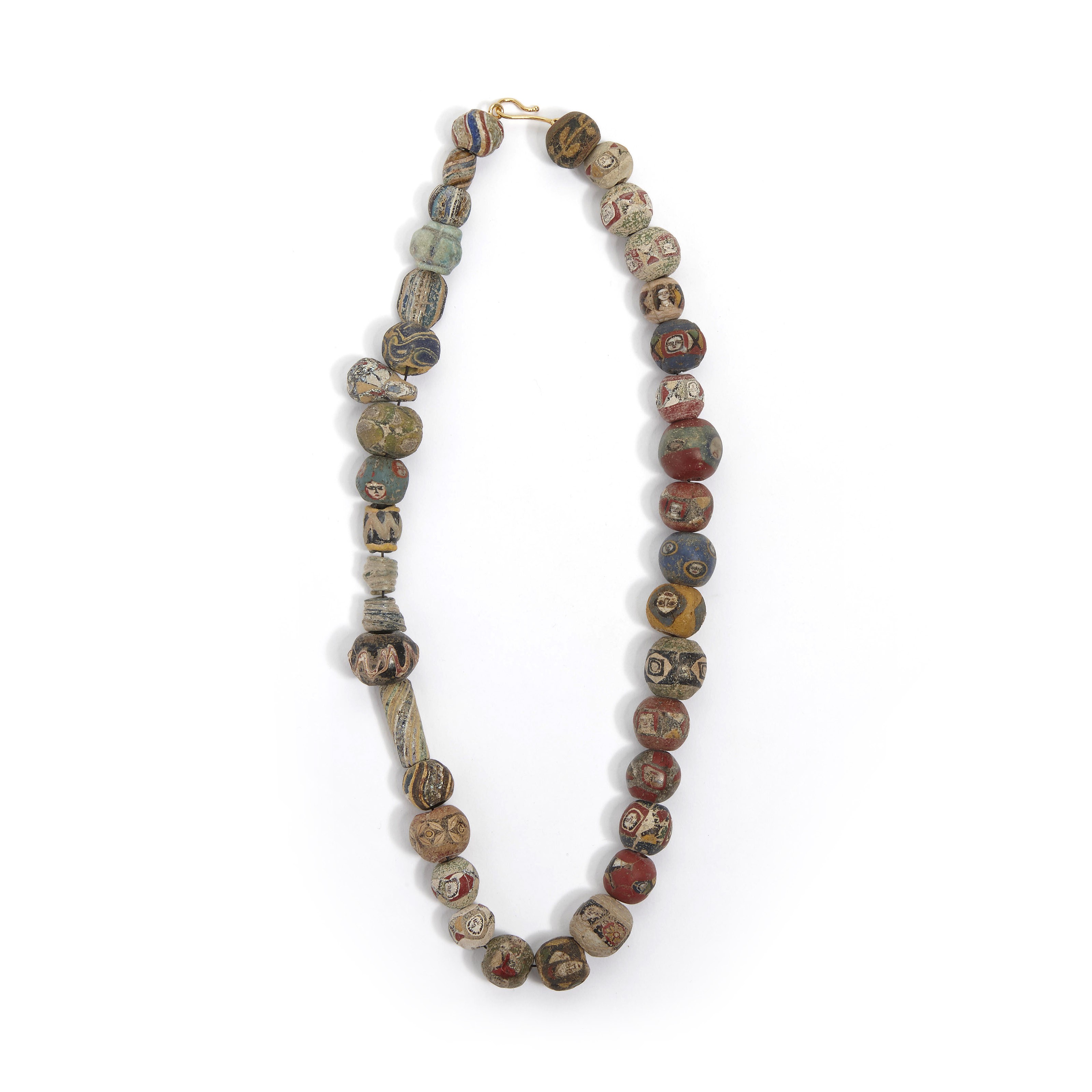 AN EGYPTIAN MOSAIC GLASS BEAD NECKLACE, ROMAN PERIOD, CIRCA 1ST
