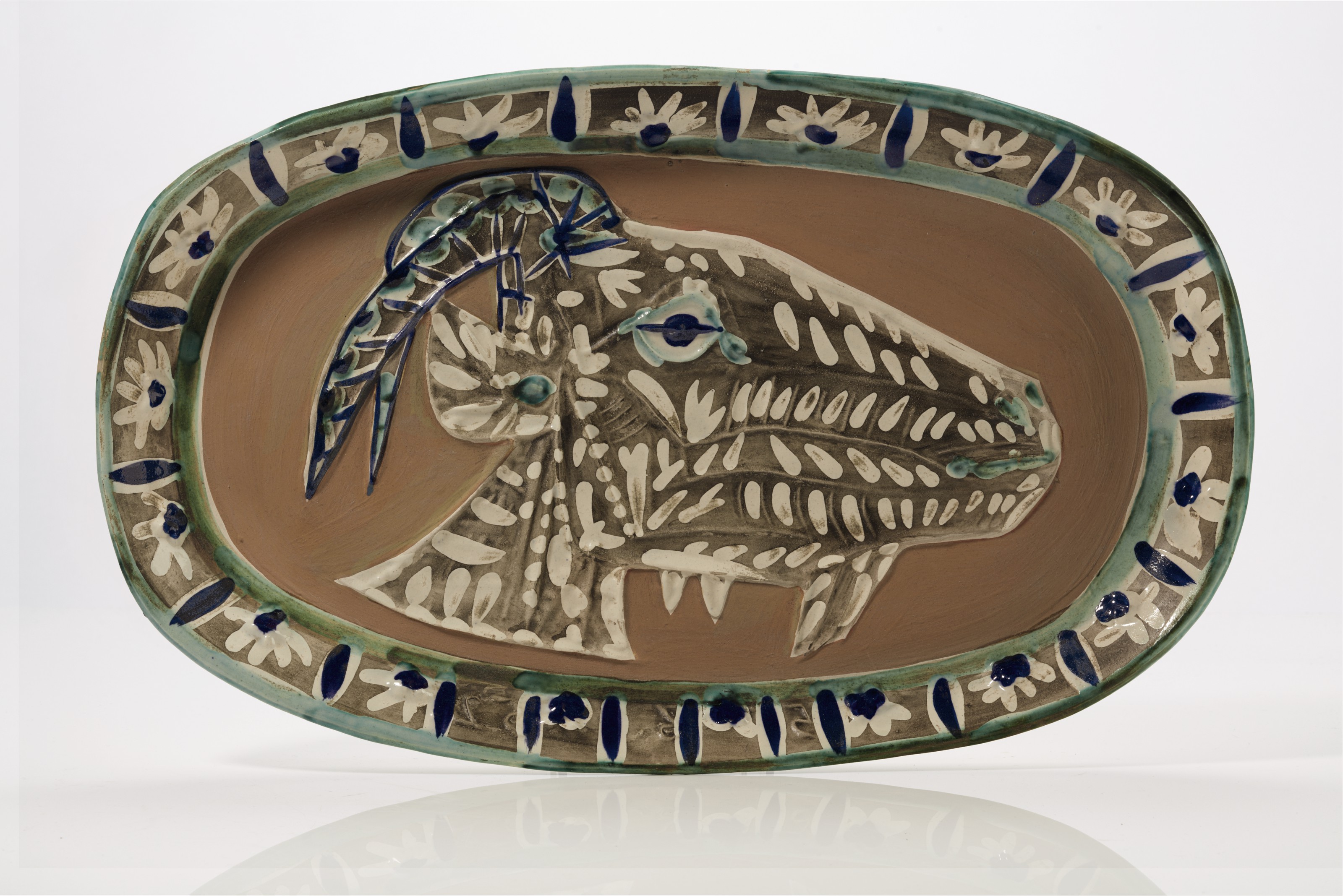 PABLO PICASSO (1881-1973), Pichet aux oiseaux (A.R. 456) | Christie's