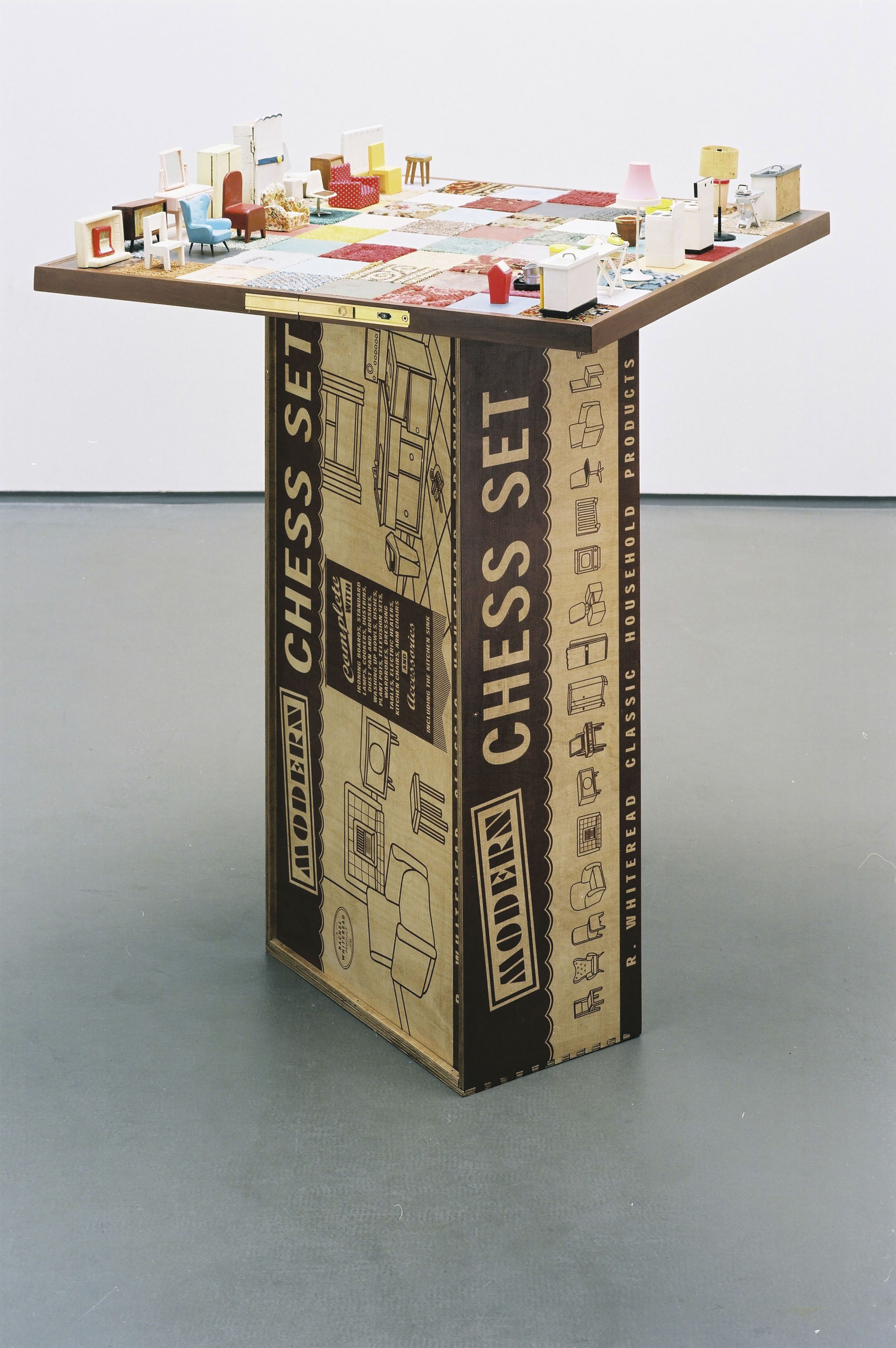 Rachel Whiteread B 1963 Whether you are in a converted warehouse in london or just a devotee of minimalism, this modern set is just the right chess set for you.