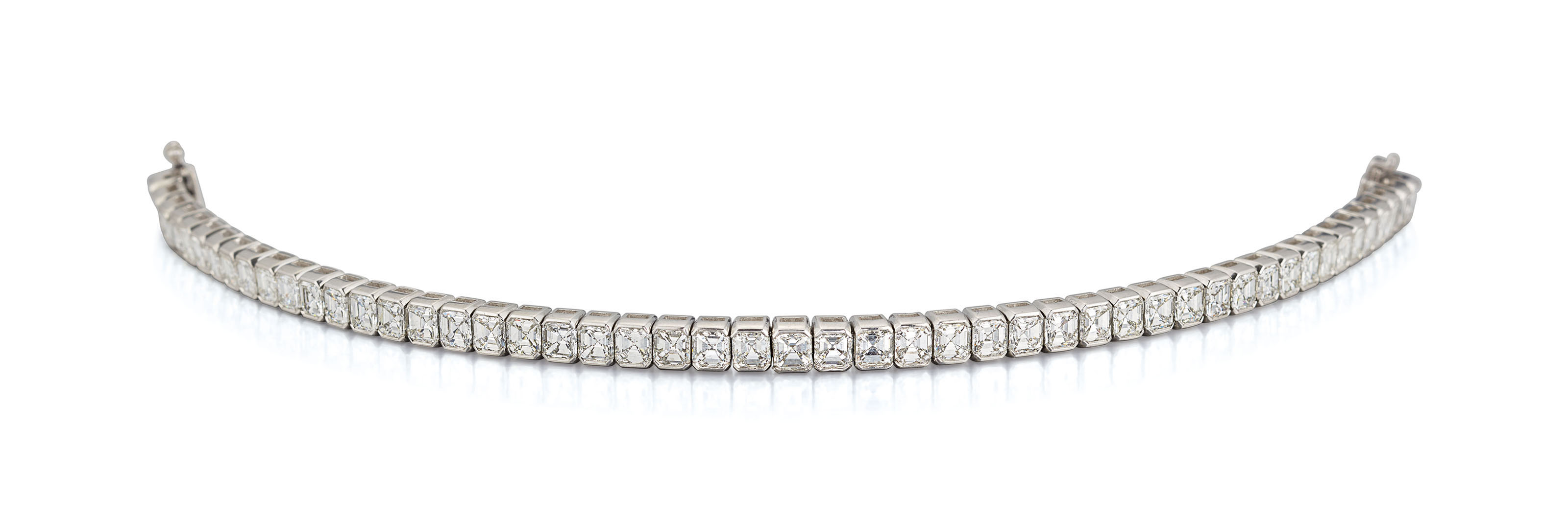Pull out all the stops with these stylish Valentine's Day gift ideas - Her  World Singapore