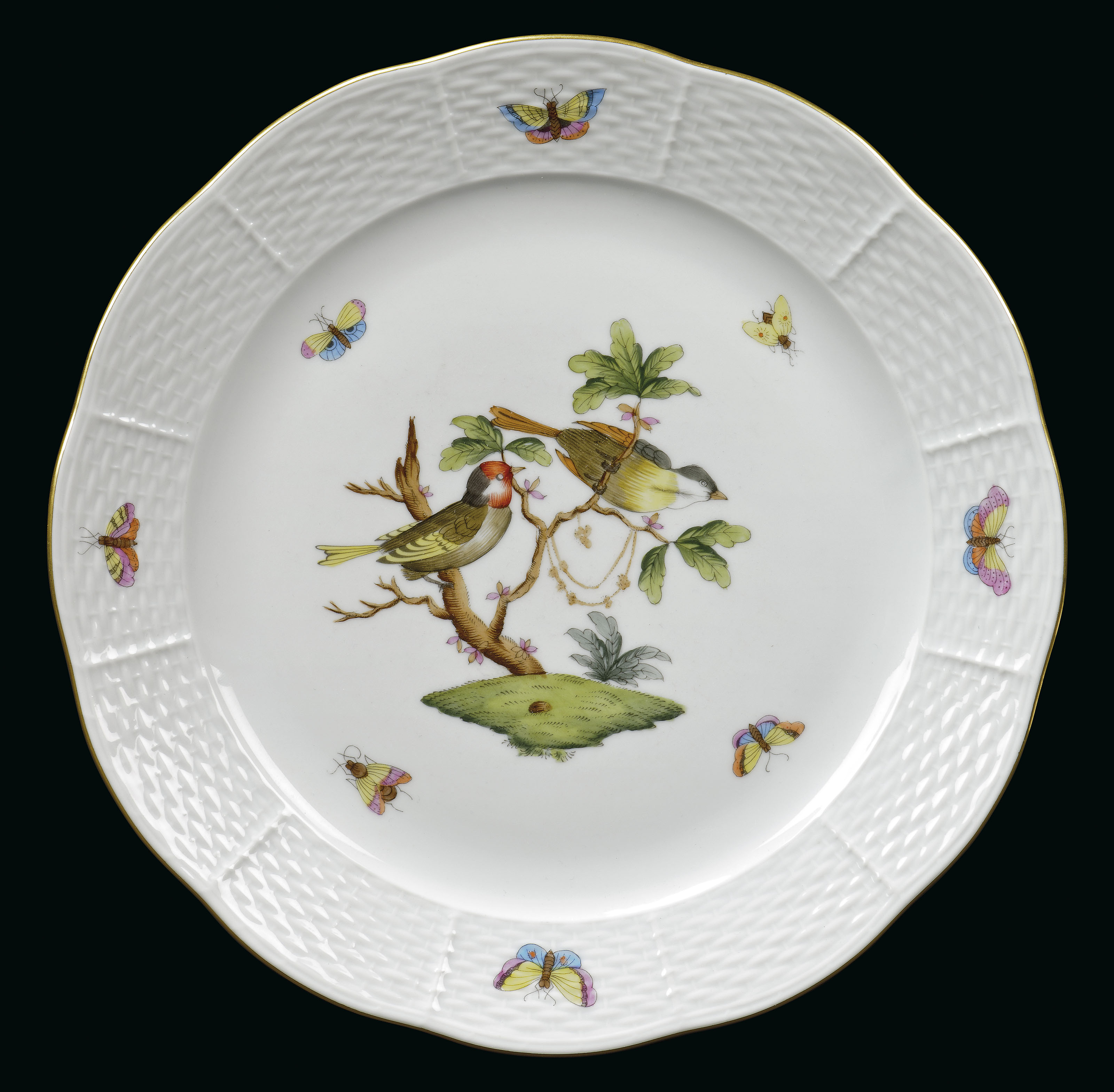 A HEREND PORCELAIN 'ROTHSCHILD BIRDS' PATTERN PART TABLESERVICE , 20TH CENTURY, BLUE PRINTED