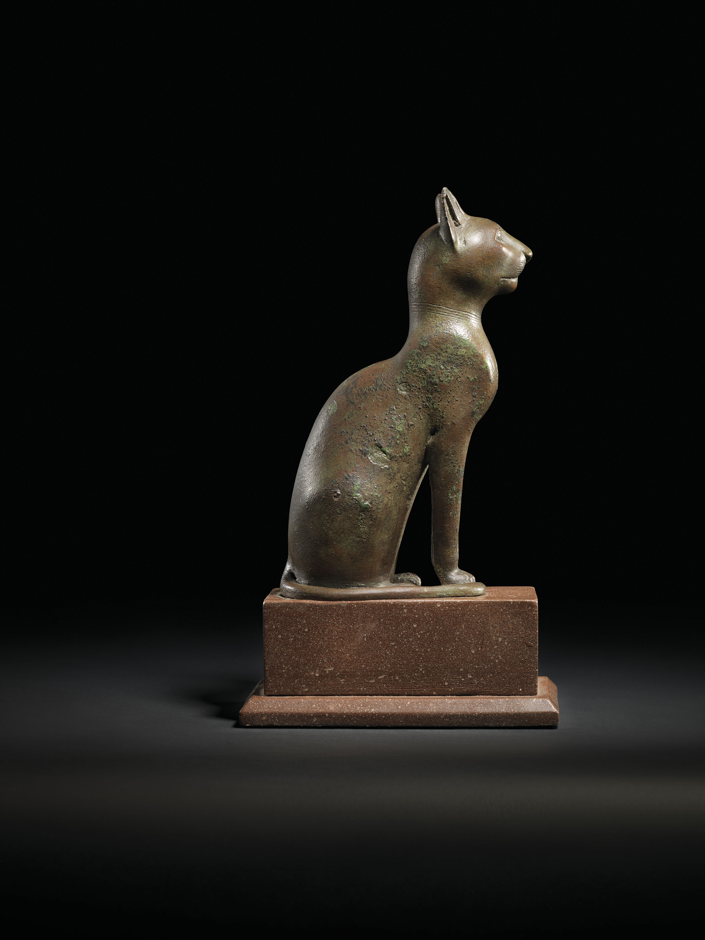 AN EGYPTIAN BRONZE CAT auctions & price archive