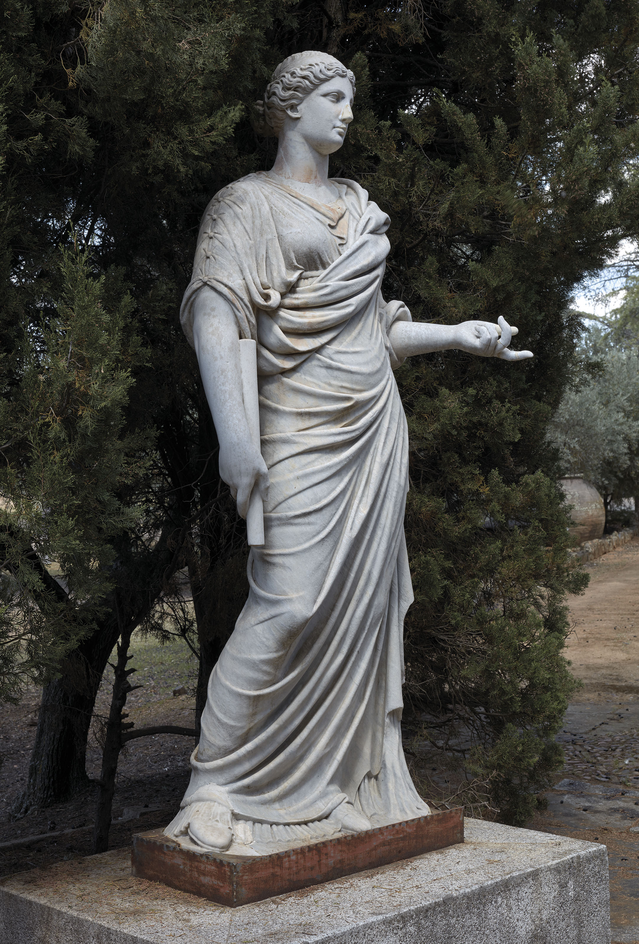 A MONUMENTAL ROMAN MARBLE DRAPED FEMALE FIGURE