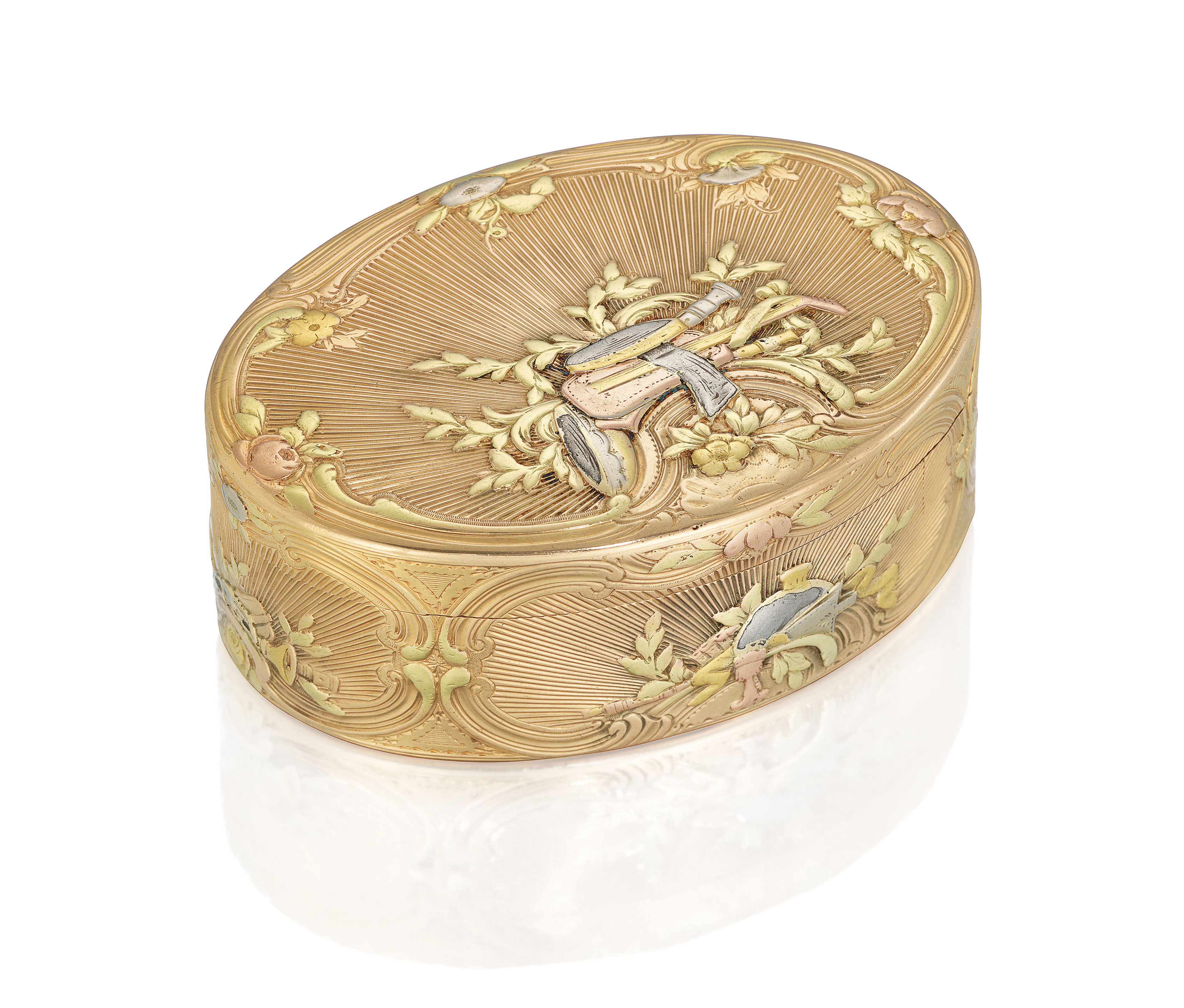 A VICTORIAN GOLD SNUFF-BOX SET WITH A MICROMOSAIC PLAQUE, LONDON, CIRCA ...