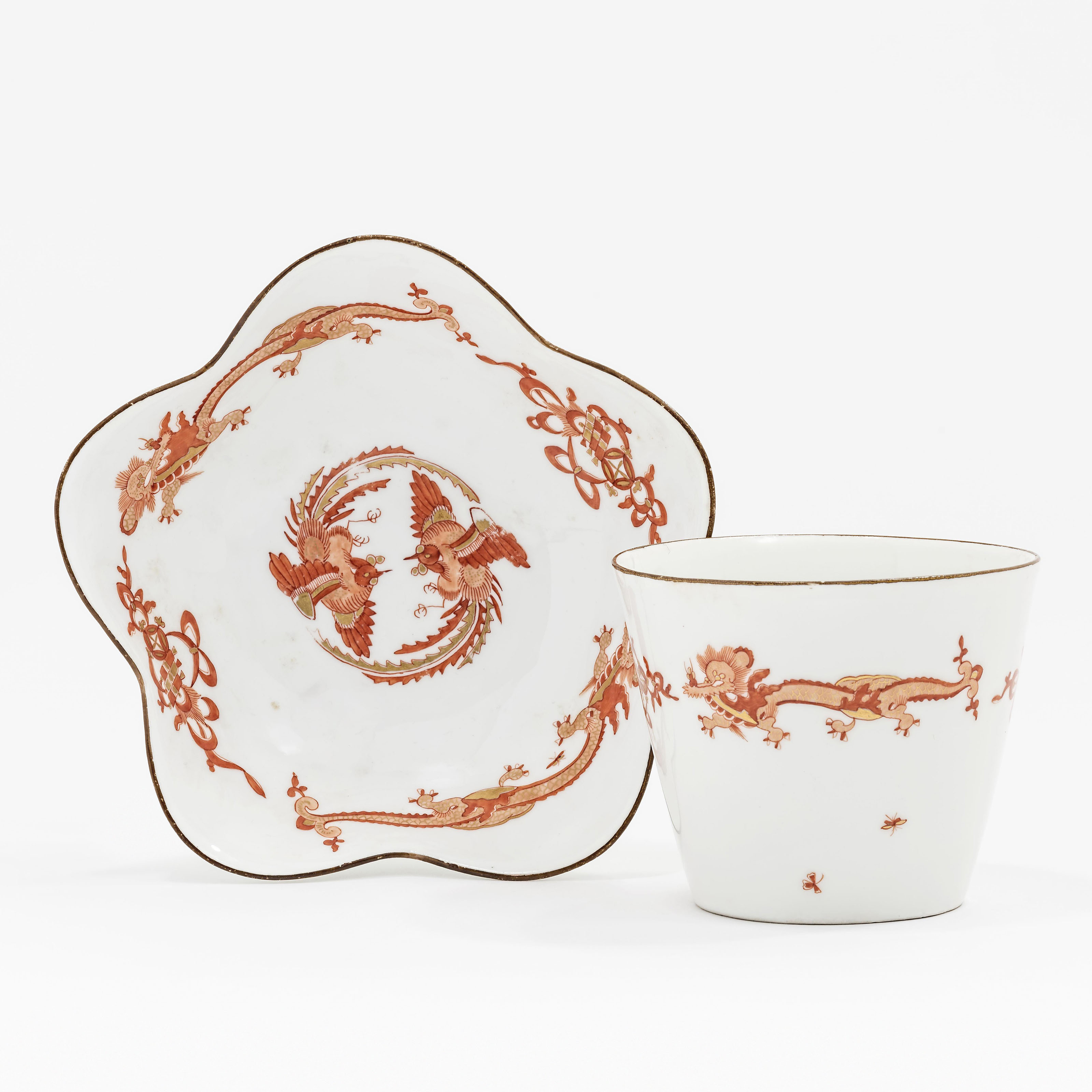 A MEISSEN PORCELAIN 'RED DRAGON' PATTERN PLATE, CIRCA 1735, BLUE