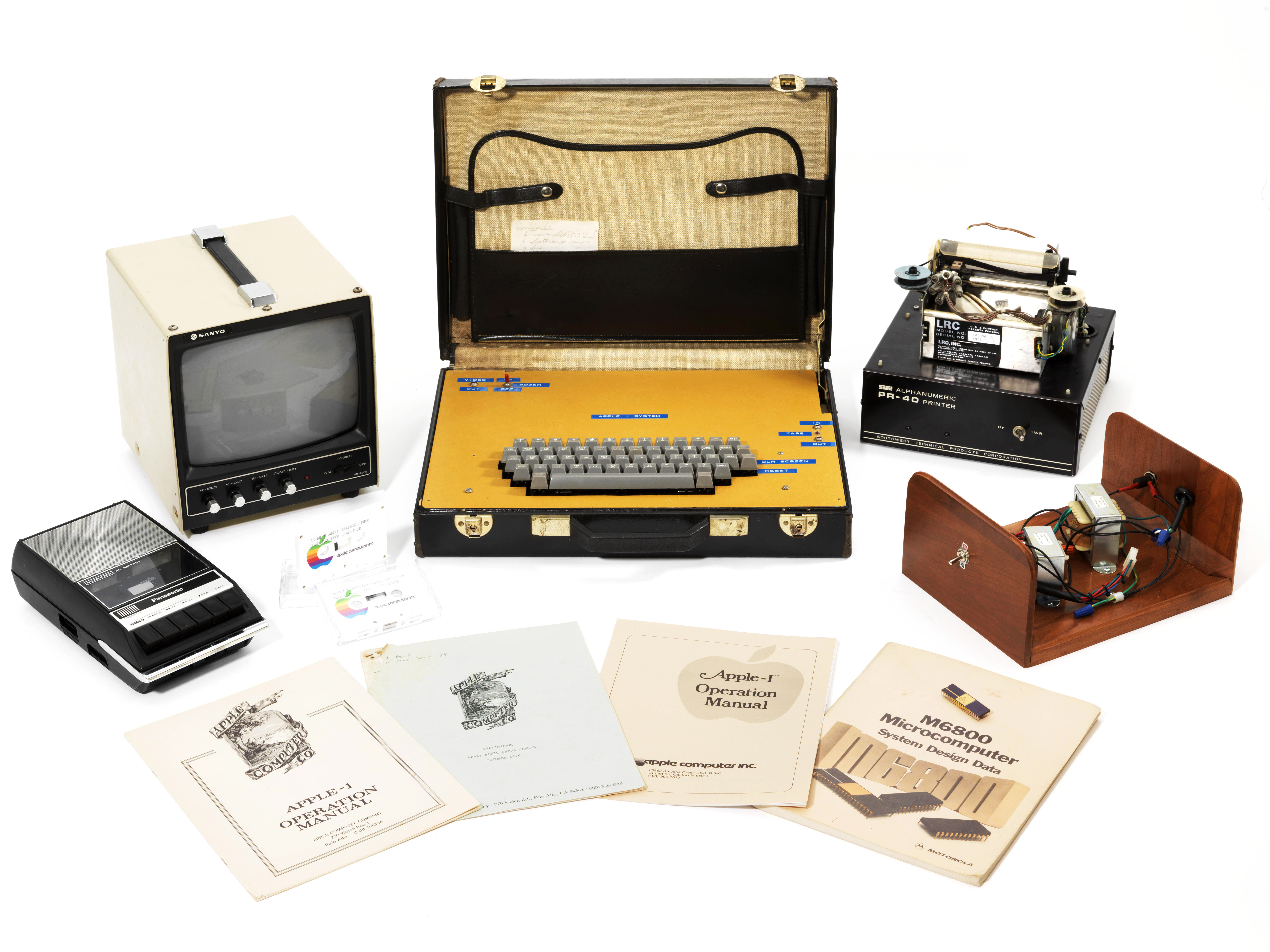 The first Apple computer, Steven Jobs & Stephen Wozniak. 1976