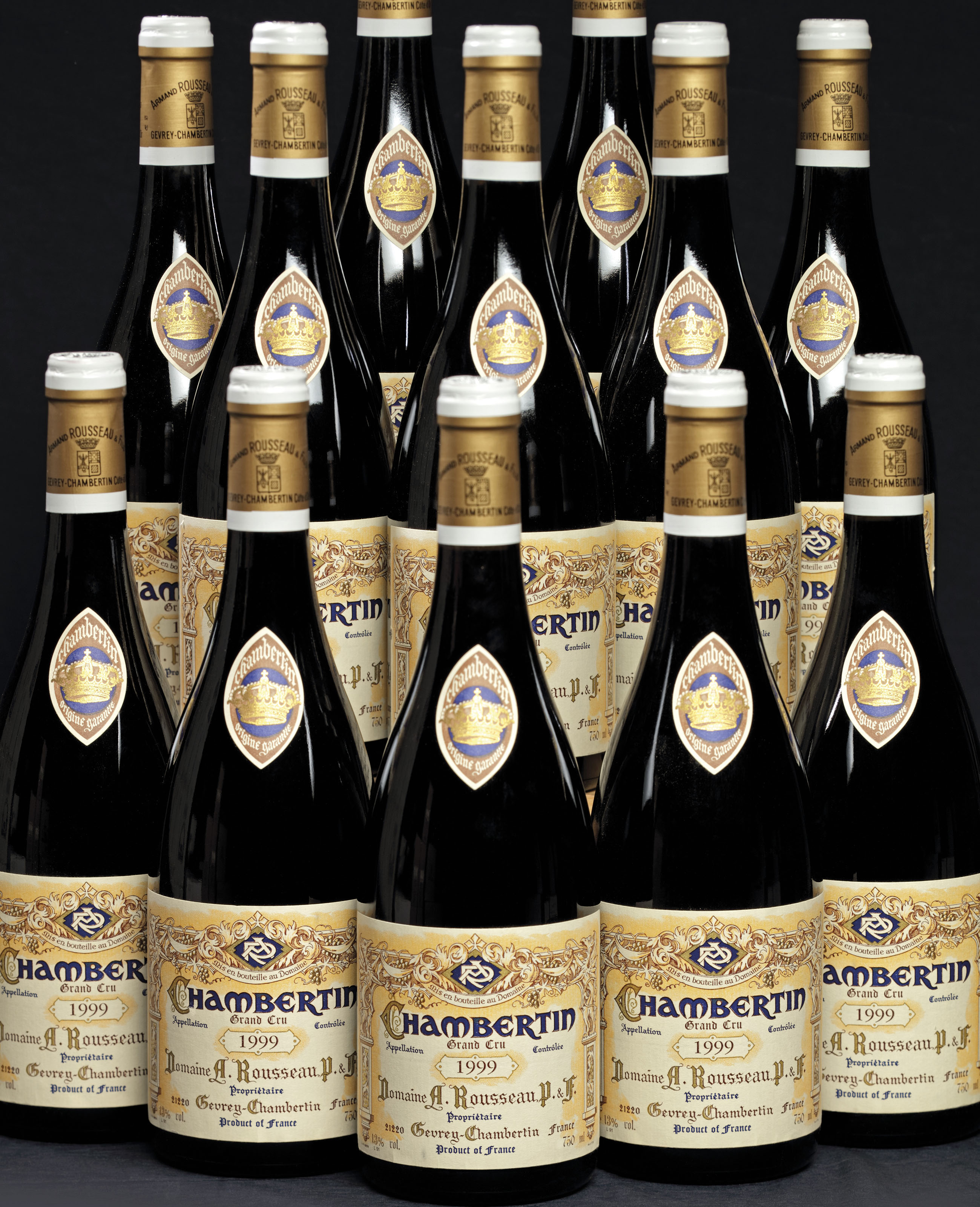 阿曼‧盧梭莊，Chambertin 1999，一組12瓶。2019年5月14月於佳士得日內瓦售出，成交價49,000瑞士法郎
