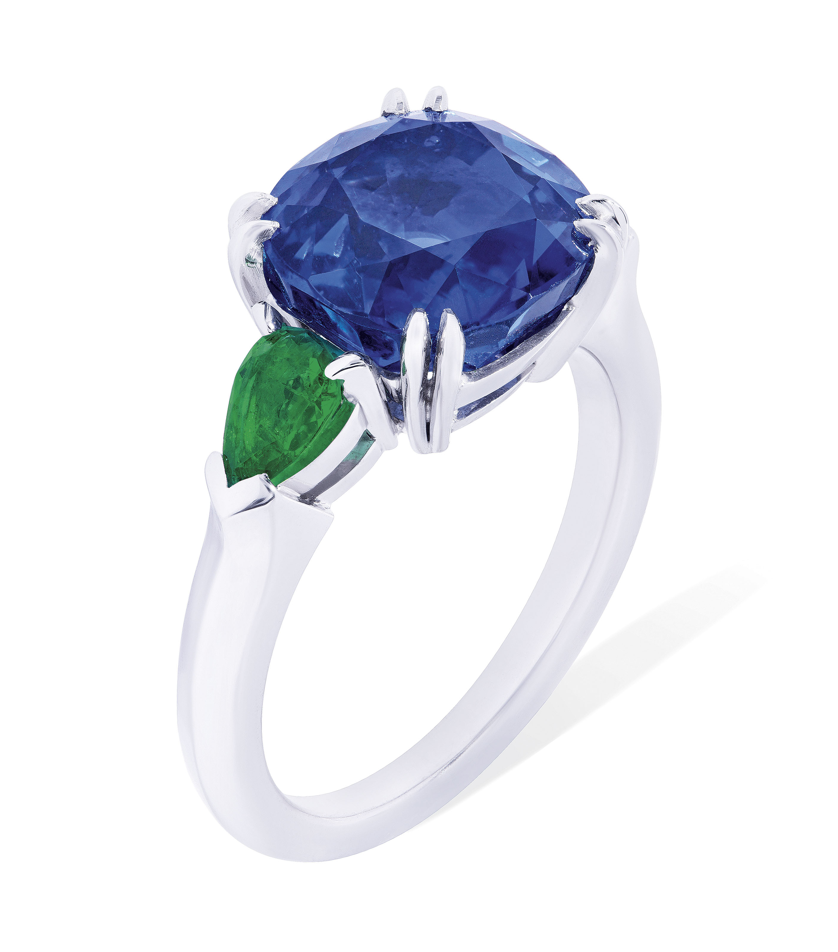SAPPHIRE AND EMERALD RING, MEISTER Christie