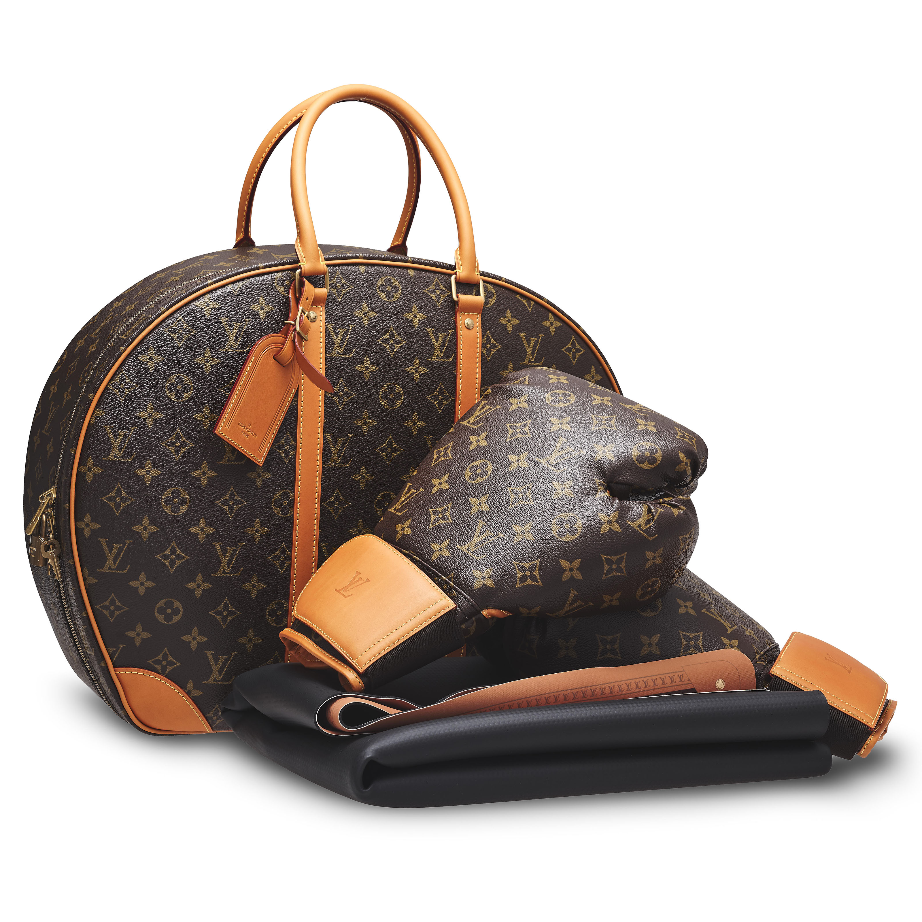 A LIMITED EDITION ICONOCLAST BOXING SET A MAT, TWO GLOVES & CARRYING