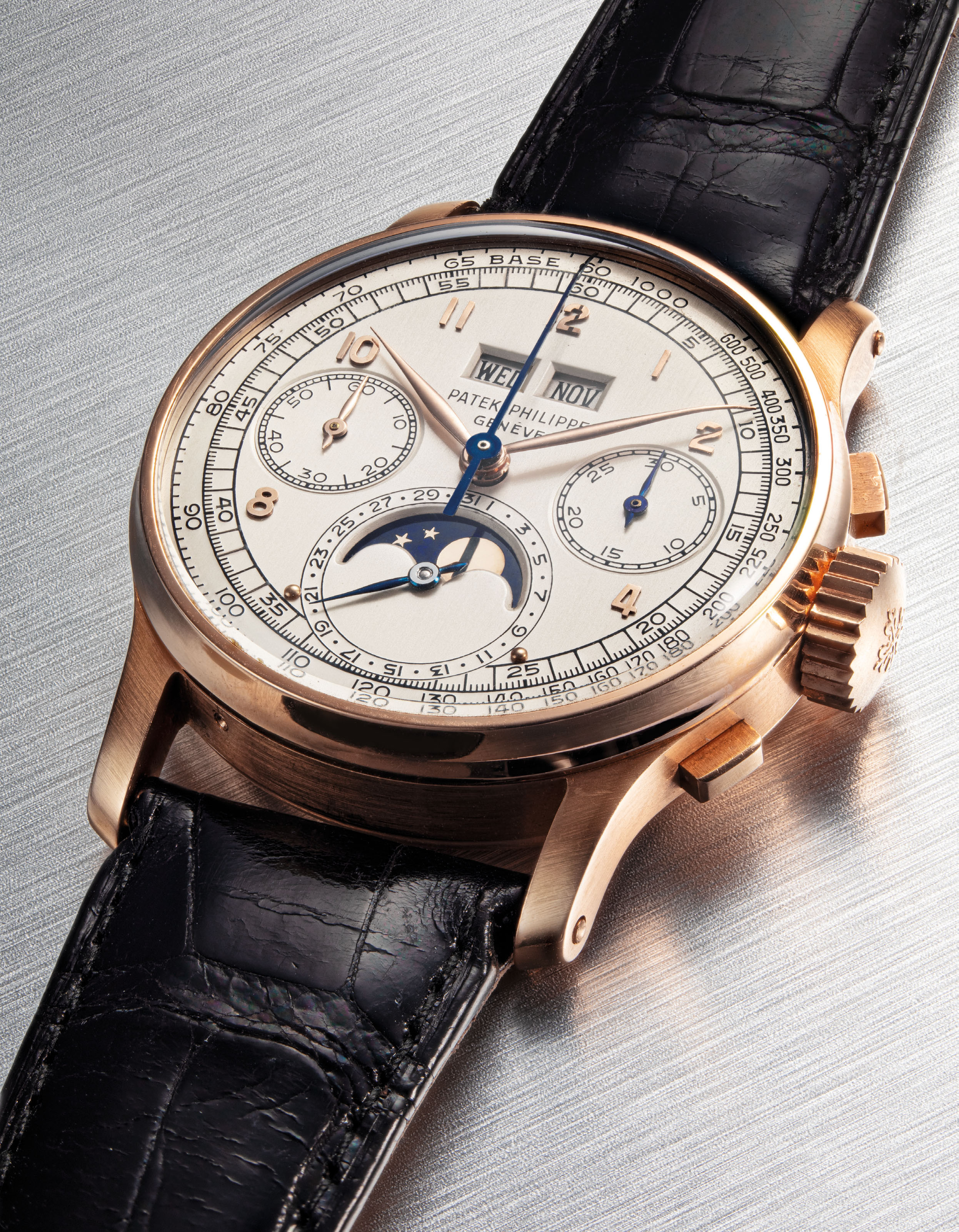 Patek philippe 1518 rose gold hot sale