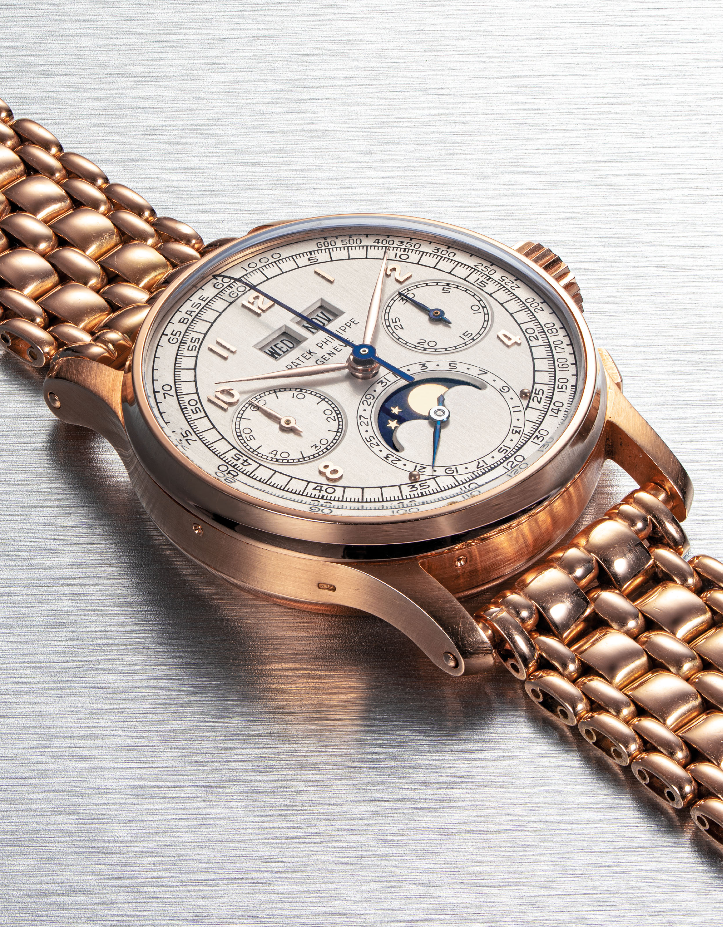PATEK PHILIPPE. A VERY FINE AND EXTREMELY RARE 18K PINK GOLD