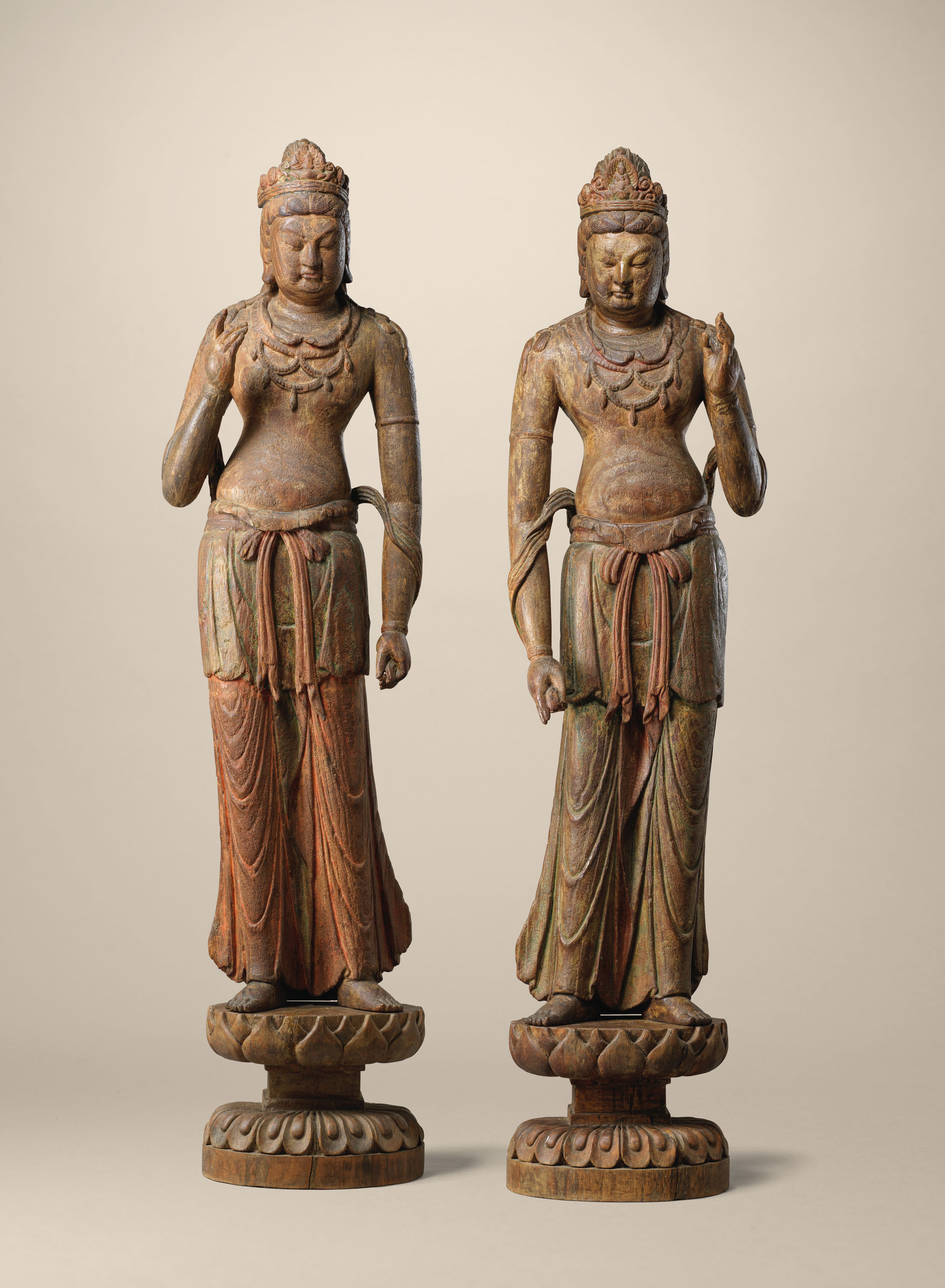 清十八世紀御製木胎漆金藥師佛坐像, QING DYNASTY, 18TH CENTURY