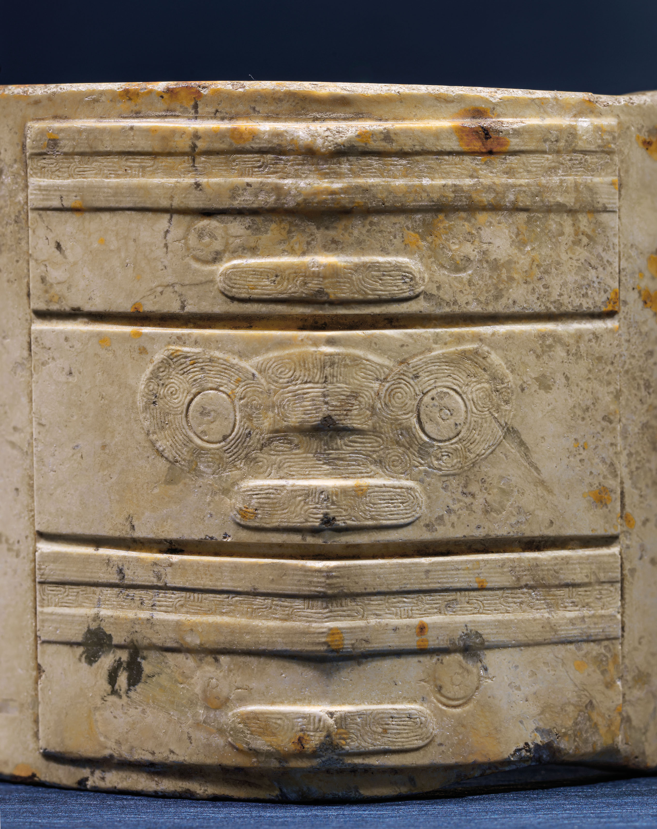 良渚文化三層人神獸面紋玉琮, LIANGZHU CULTURE, CIRCA 3300-2300 BC