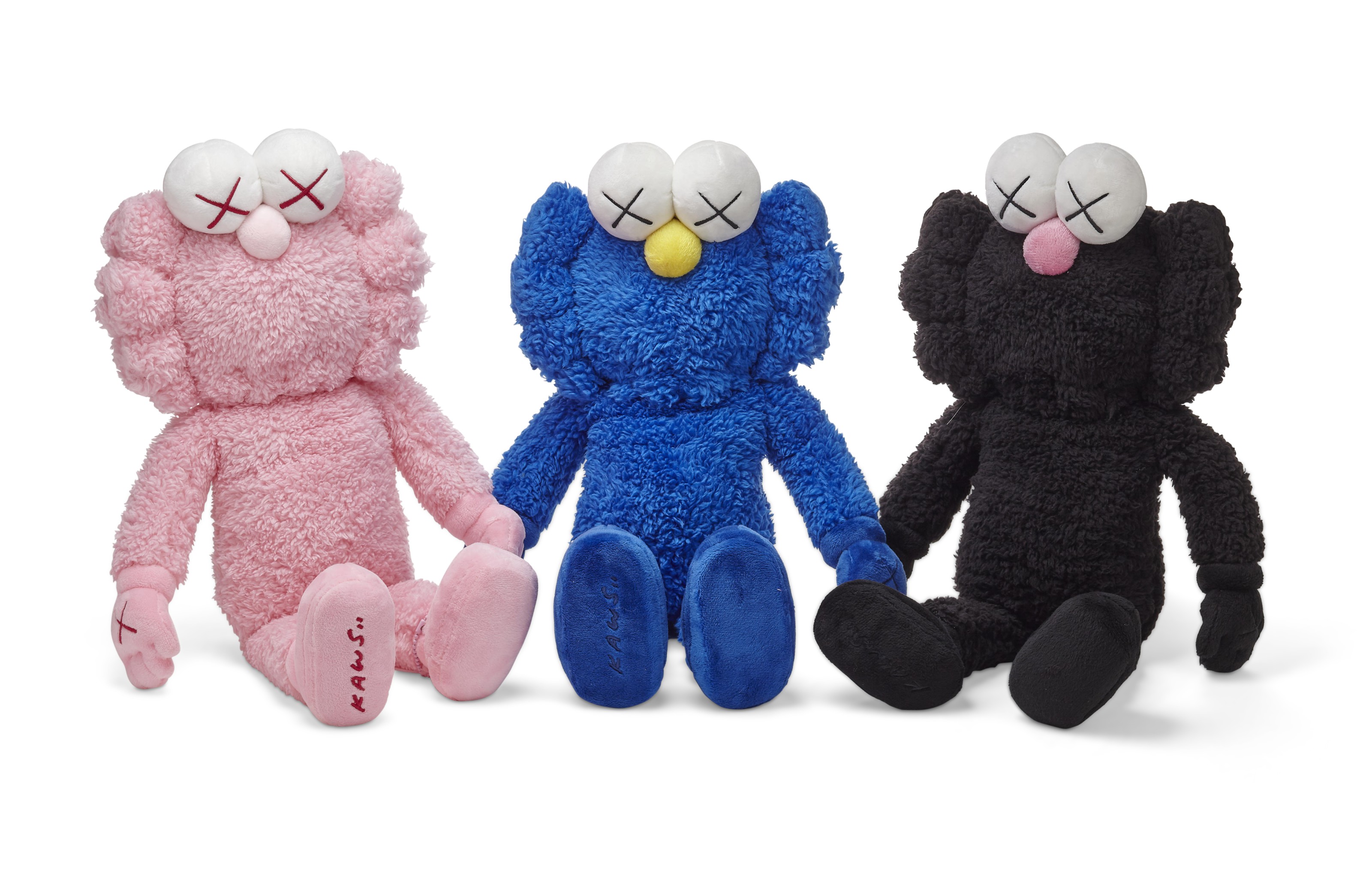 https://www.christies.com/img/LotImages/2019/NYR/2019_NYR_16805_0116_000(kaws_bff_plush_bff_plush_bff_plush122658).jpg?mode=max