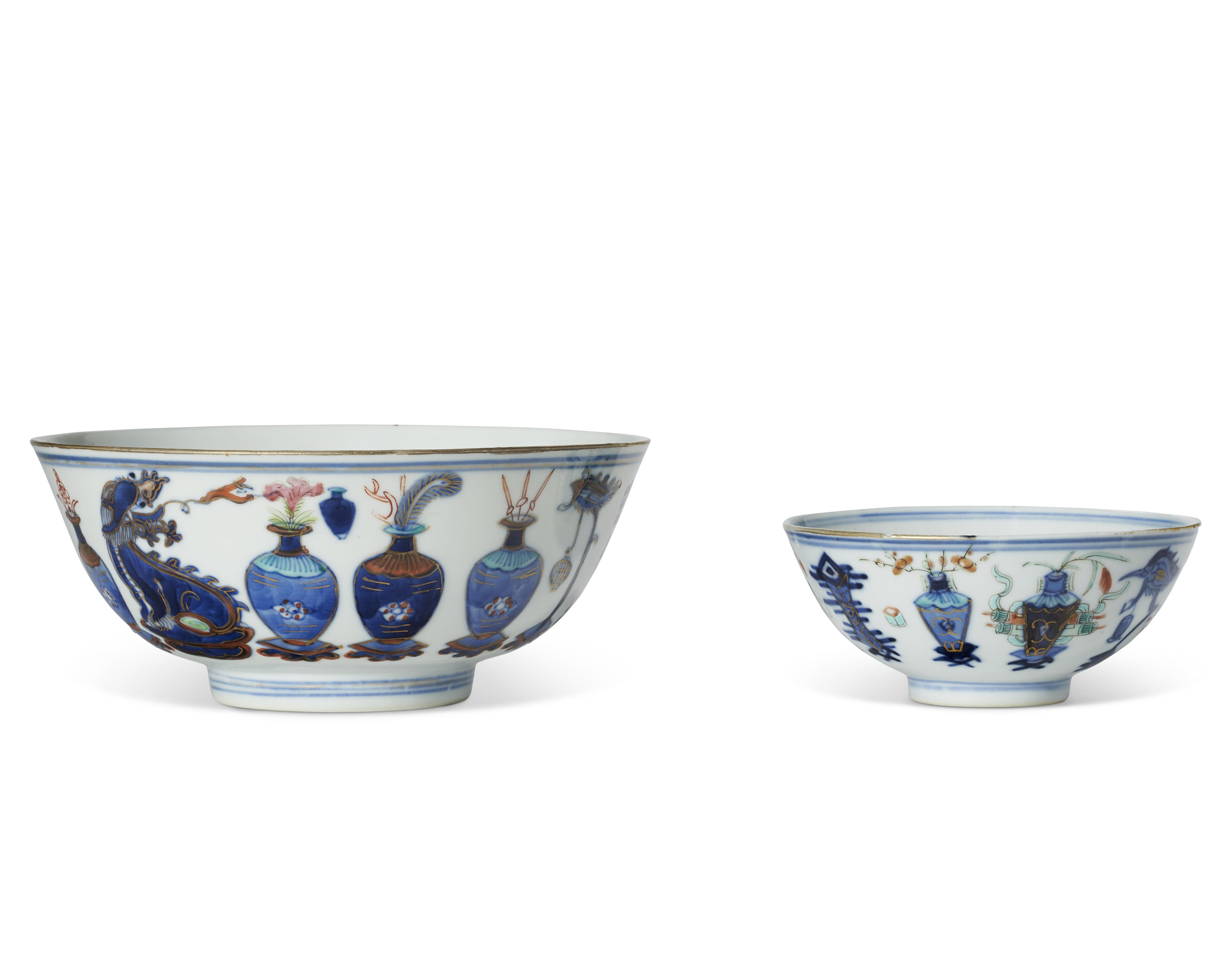 中国古美術 大清光緒年製 在銘あり 青華 粉彩 青い花模様の陶器 碗 茶道具 清光绪青花粉彩博古图碗两件六字楷书款, GUANGXU SIX-CHARACTER MARKS