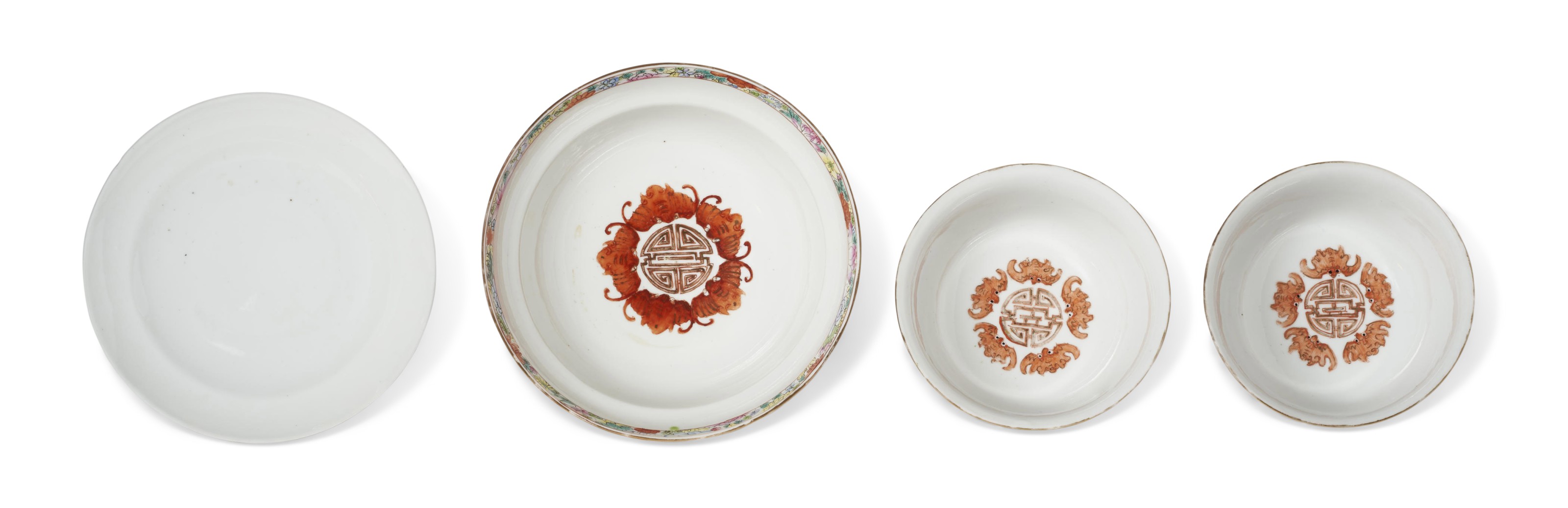 清光绪粉彩百花不落地碗三件及盖一件, GUANGXU SIX-CHARACTER MARKS IN