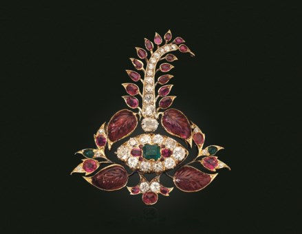 Introducing Maharajas Mughal Magnificence Christie S The ancient jewellery of india includes a sizable variety of earrings, beads, amulets, seals, amulet cases, necklaces, and a lot more. maharajas mughal magnificence
