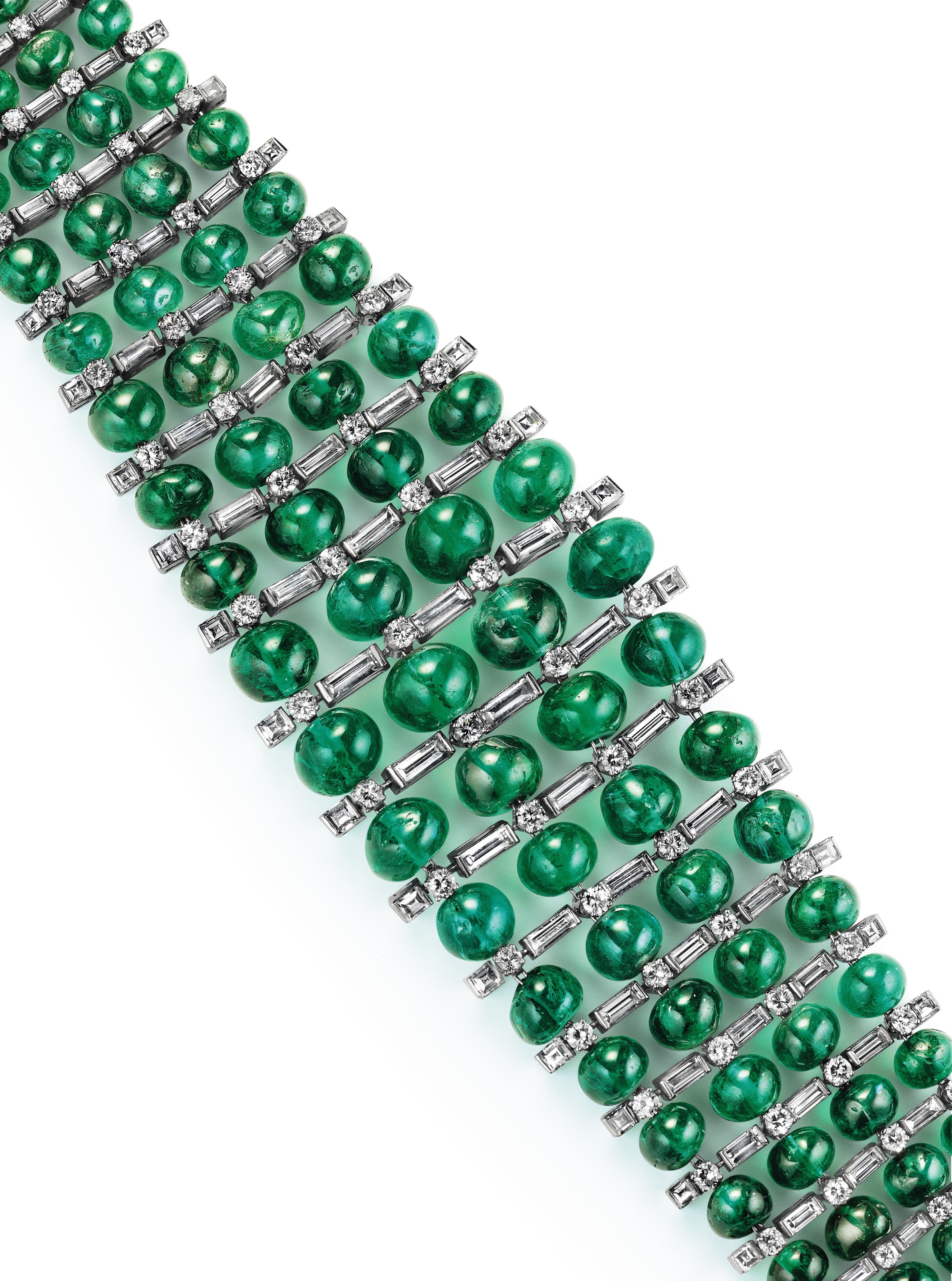 AN EMERALD BEAD AND DIAMOND BRACELET