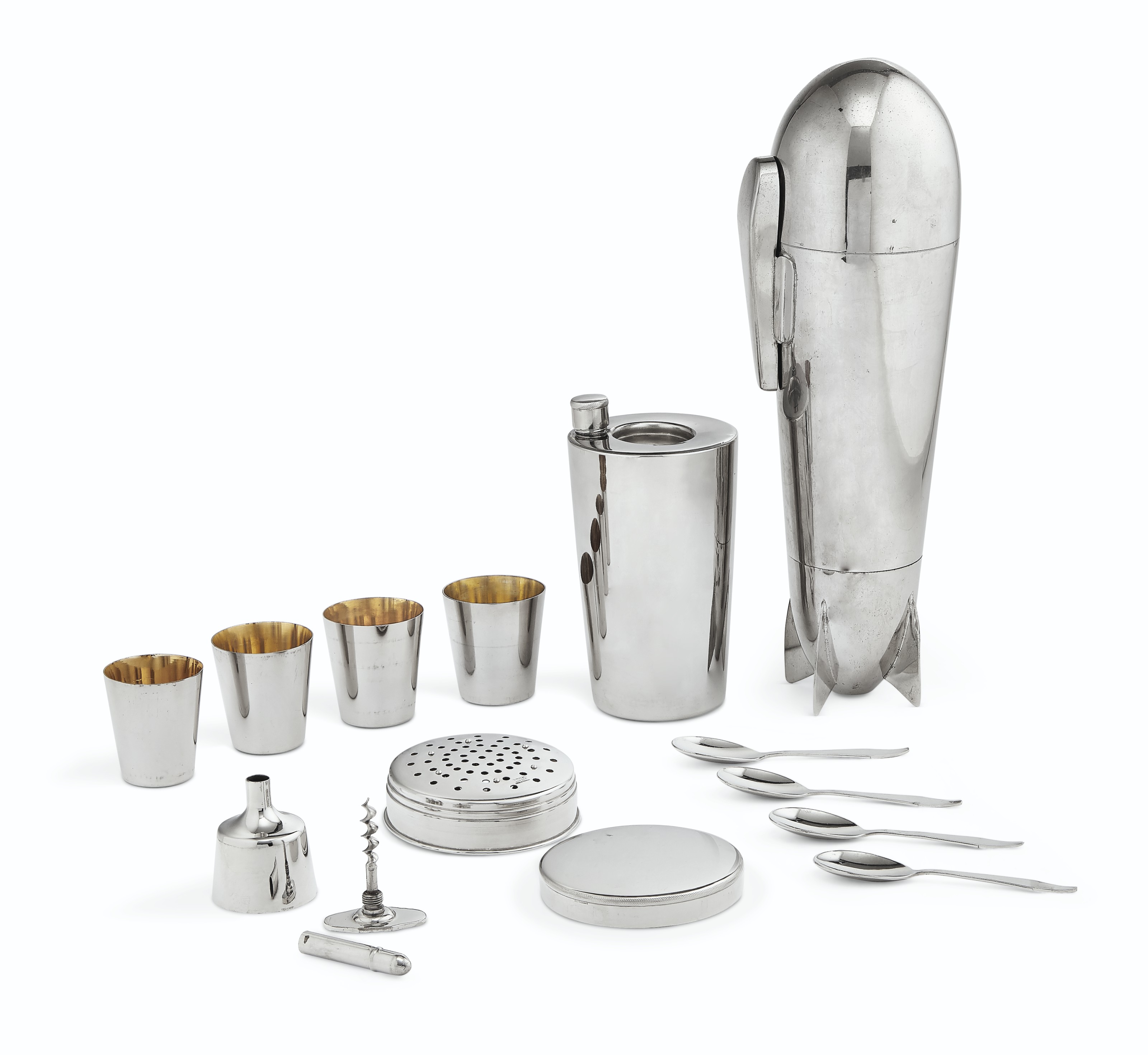 ZEPPELIN SHAKER 40 シルバー 未使用品 Vintage Art Deco Silver Zeppelin Cocktail Shaker | Chairish
