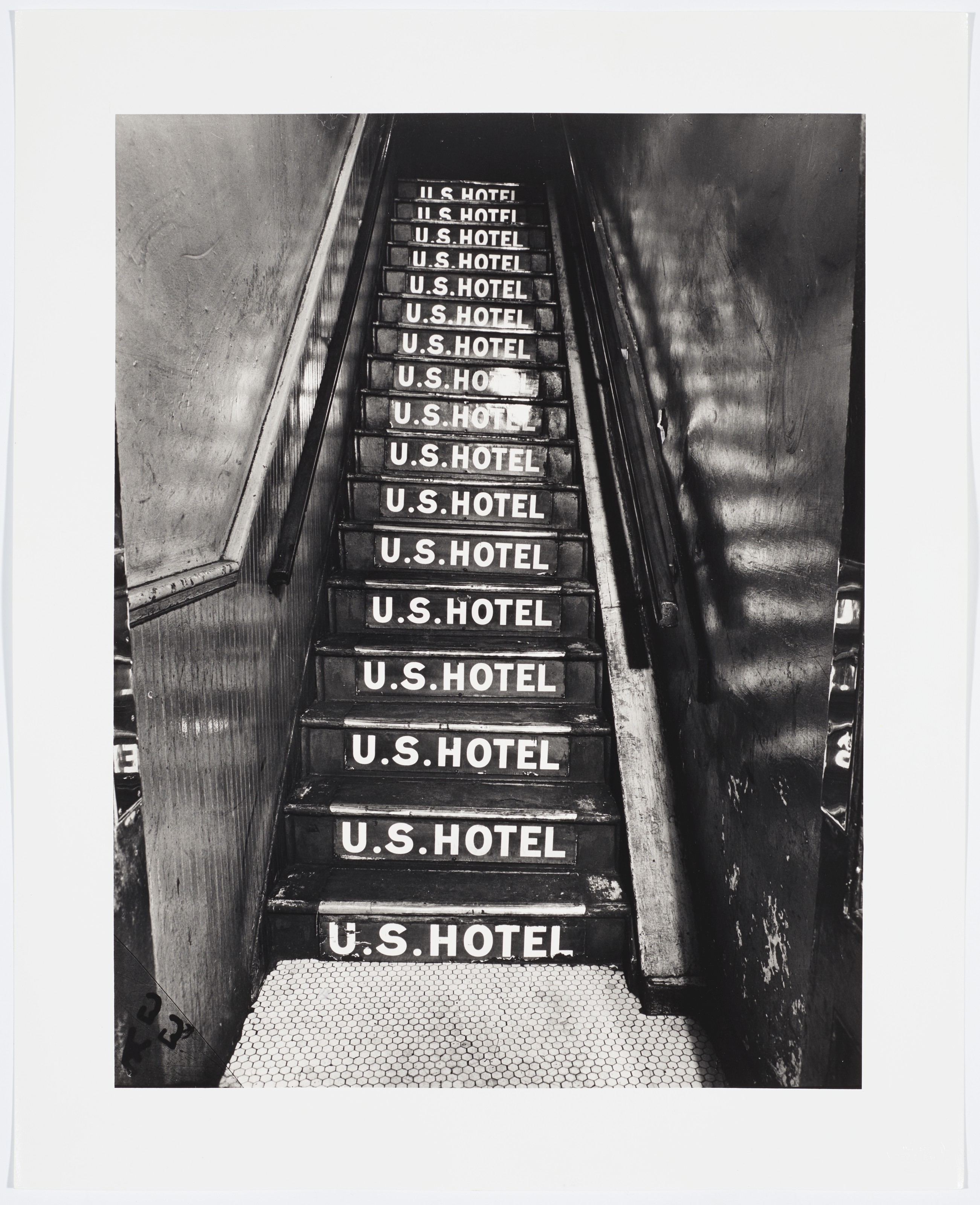 Weegee Portfolio - Thumb 3