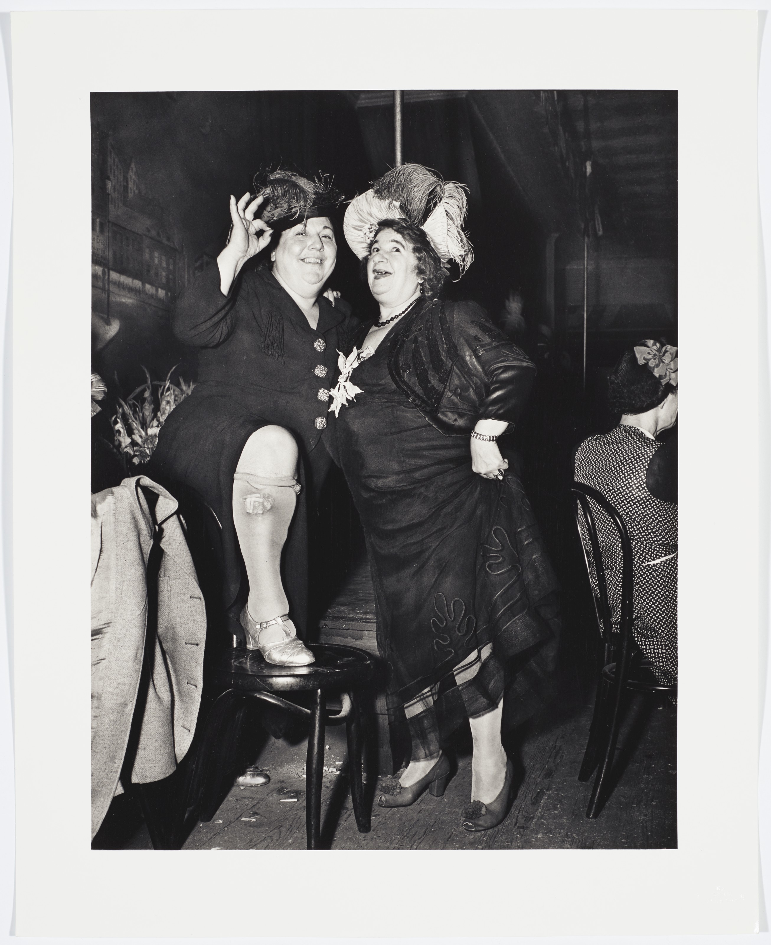 Weegee Portfolio - Thumb 4