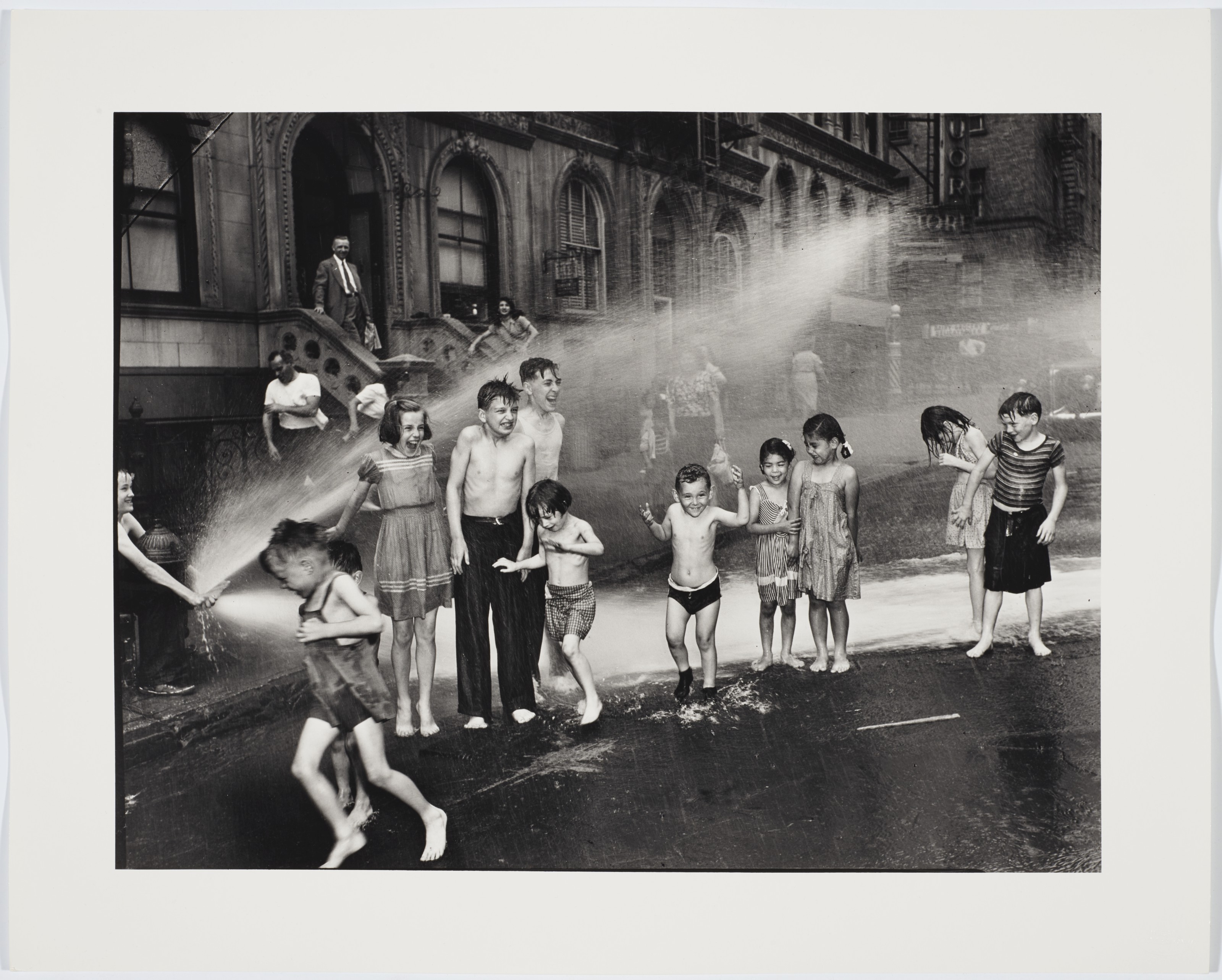 Weegee Portfolio - Thumb 16