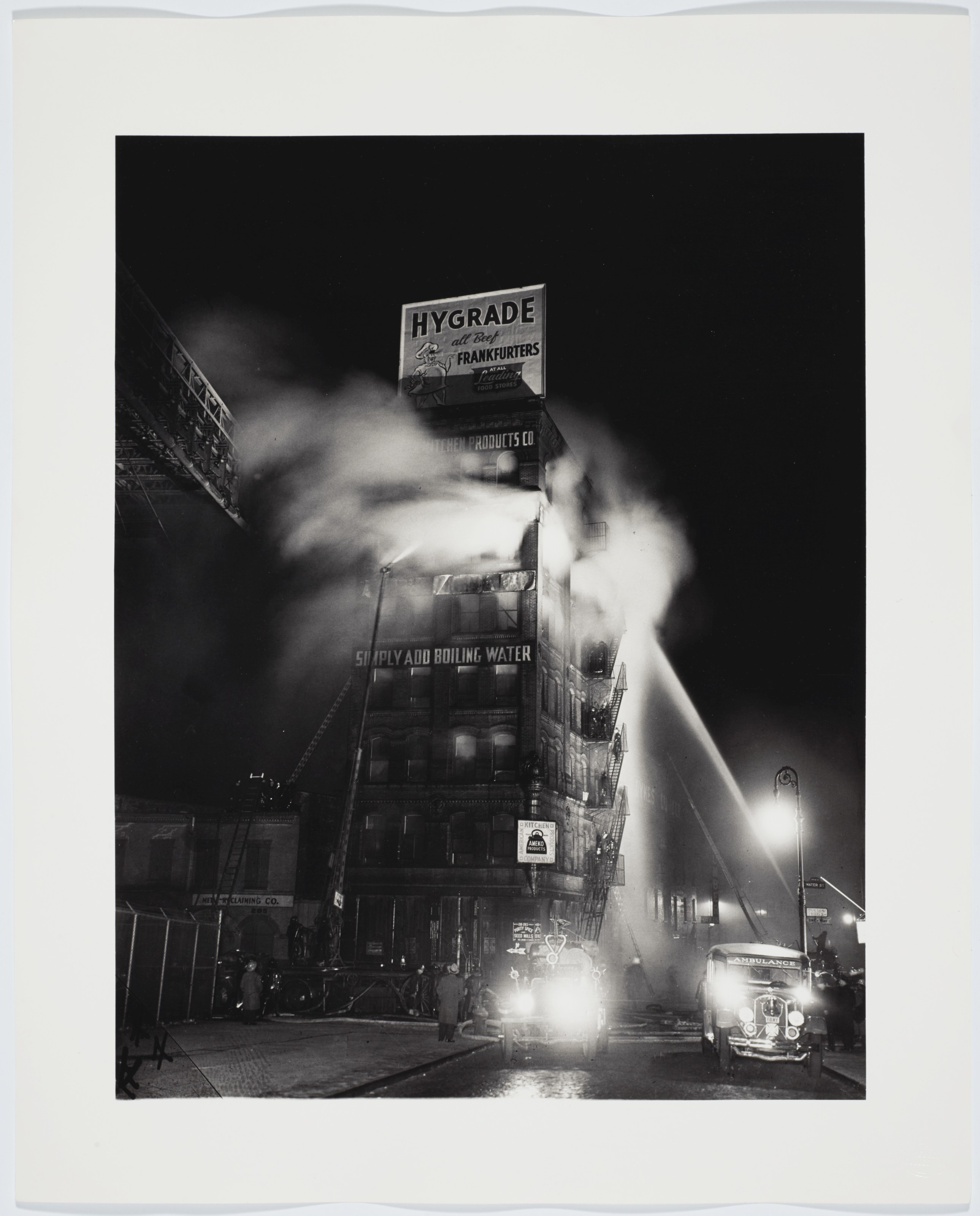 Weegee Portfolio - Thumb 41