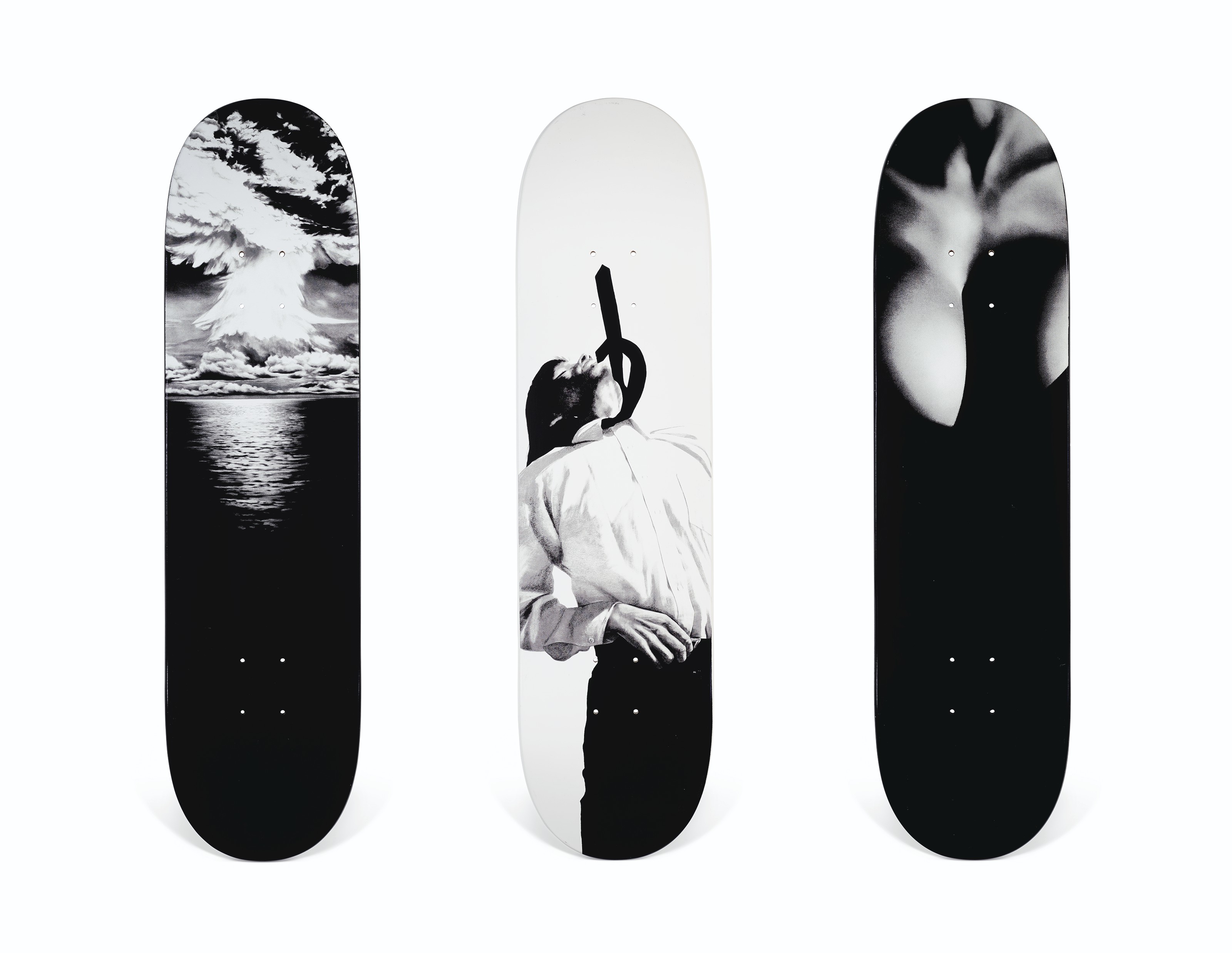 Supreme × Robert Longo “Men in Cities” Amazon.com: Robert Longo: Men in the Cities: 9783829607353