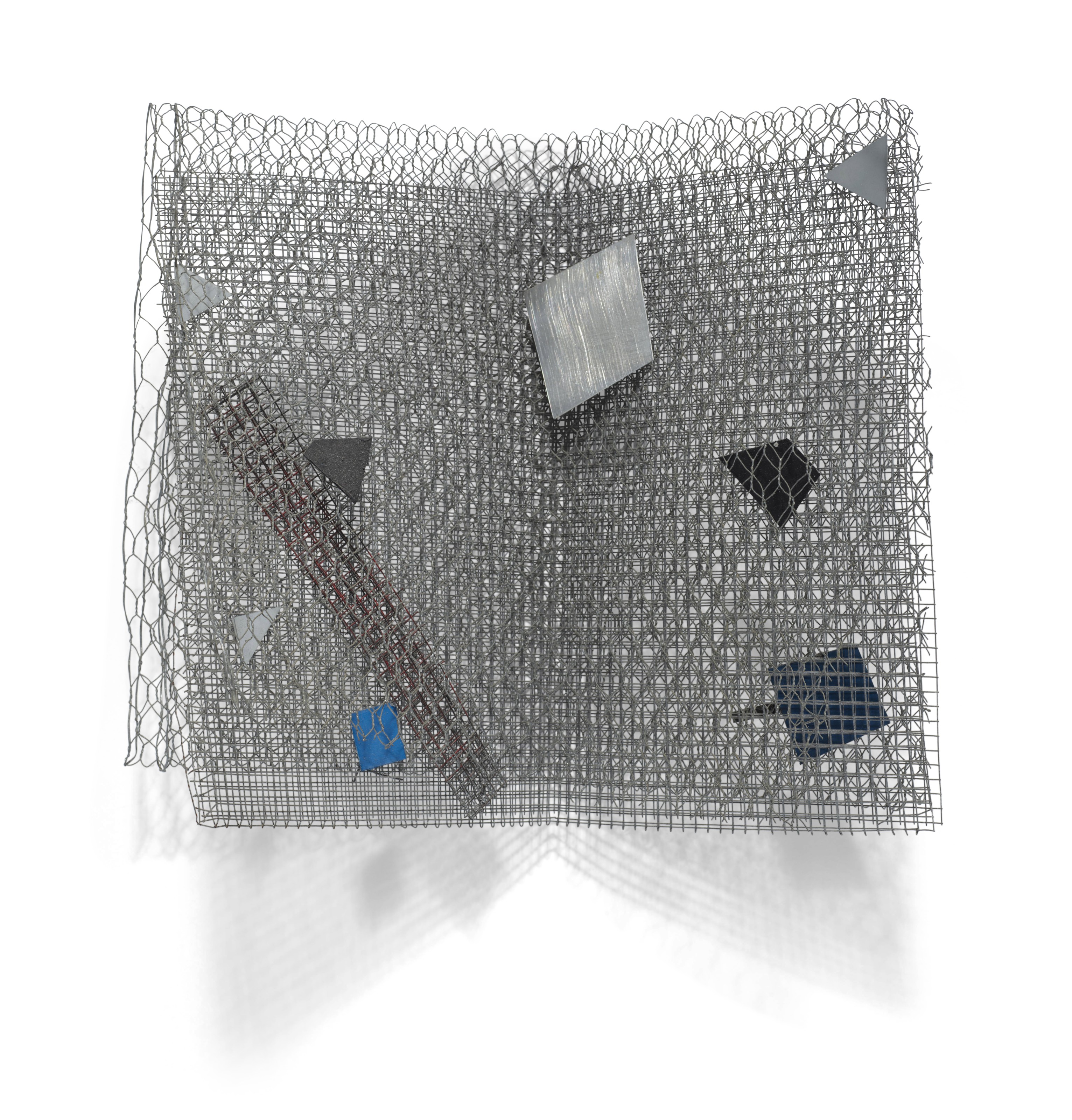 Arthur Luiz Piza (1928-2017), Untitled, executed in 2004. Galvanized wire mesh and acrylic on zinc. 13⅛ x 14&frac14; x 8&frac14; in (33.4 x 36.2 x 21 cm). Estimate: $4,000-6,000. Offered in Latin American Art Online, 16-26 November 2019, Online