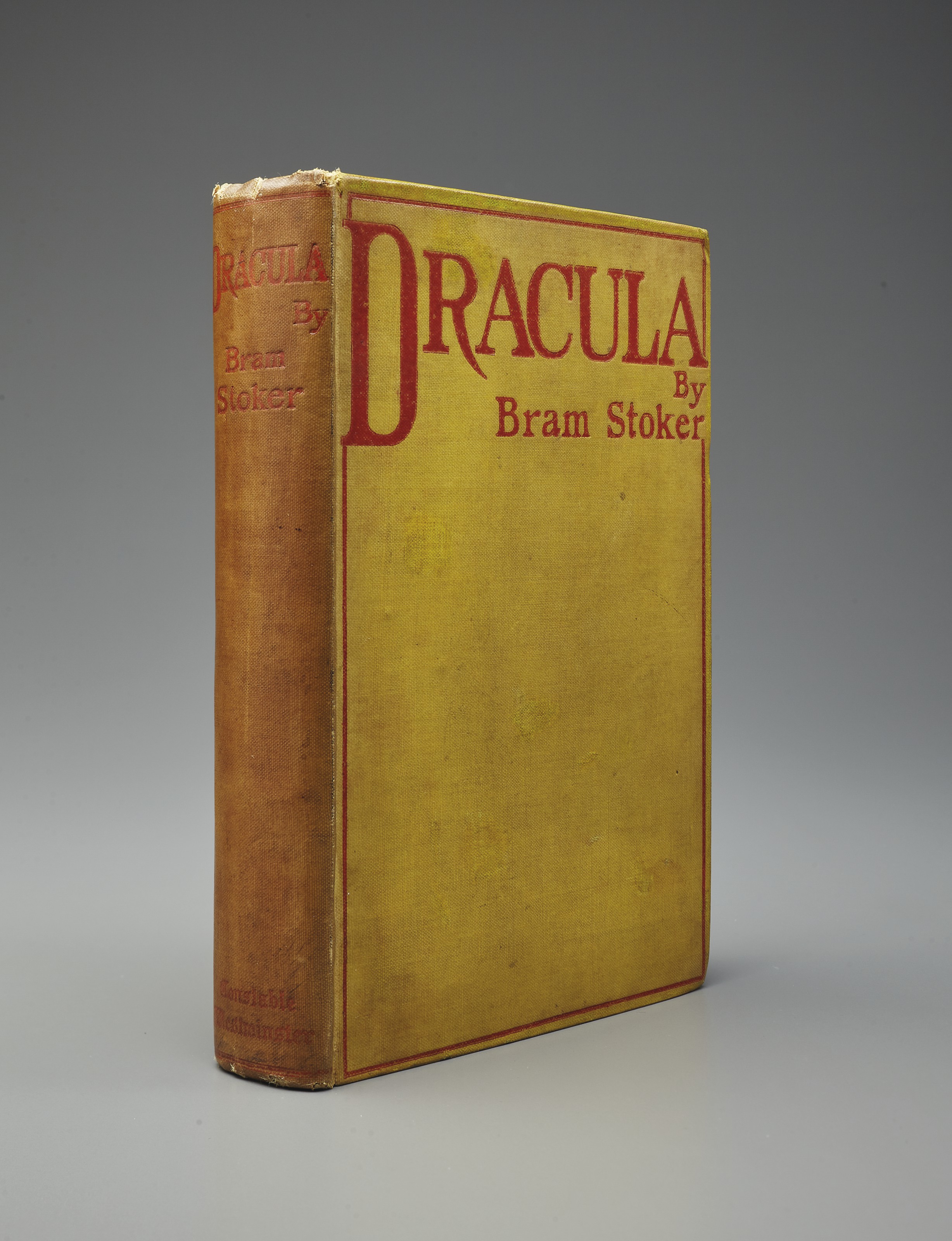 Результат пошуку зображень за запитом Dracula 1st edition