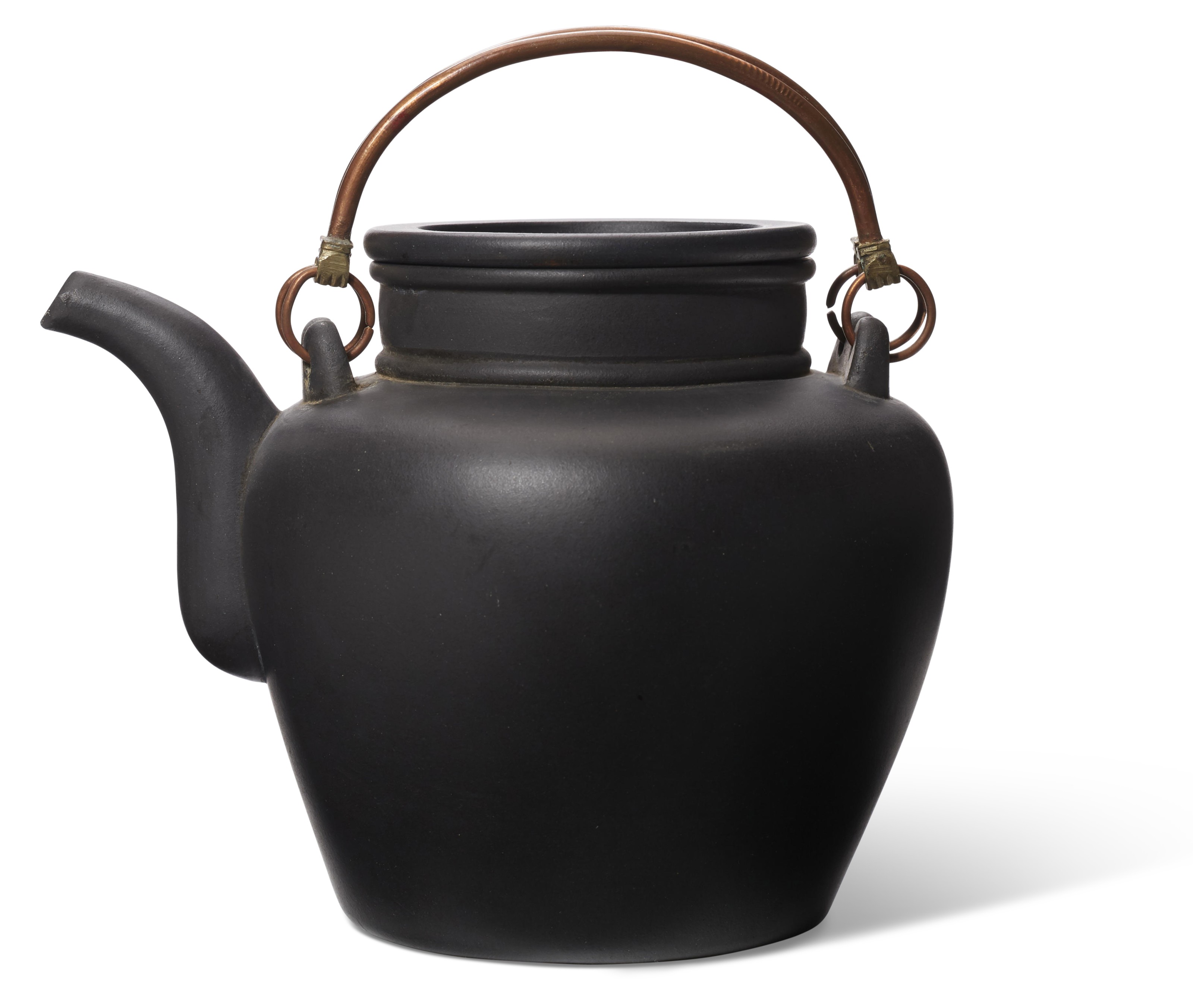 https://www.christies.com/img/LotImages/2019/NYR/2019_NYR_17838_0007_000(a_black_yixing_teapot_and_cover_yufeng_workshop_circa_1910055321).jpg?mode=max