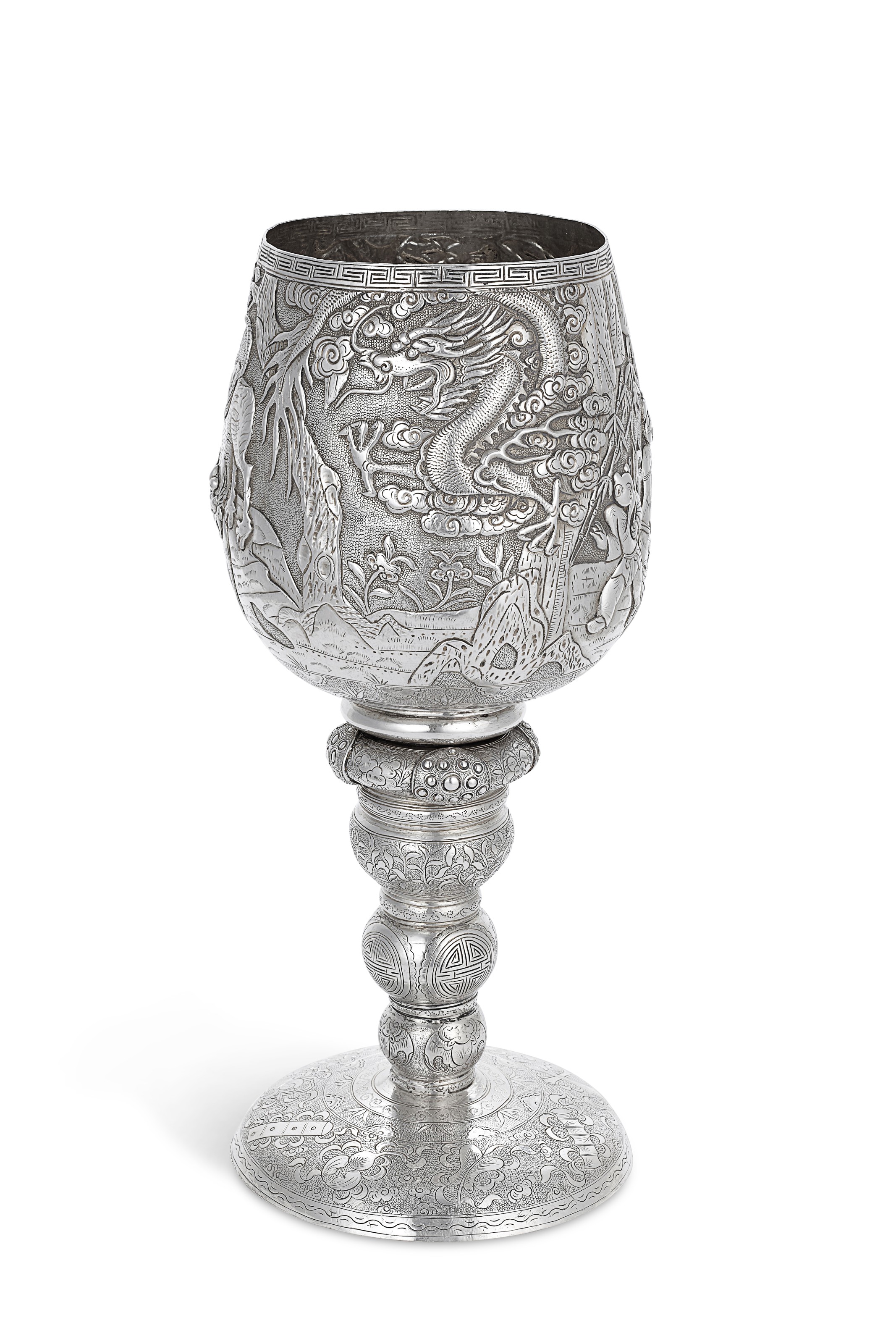 A CHINESE EXPORT SILVER STANDING CUP, MARK OF CHENG DE FOR THE