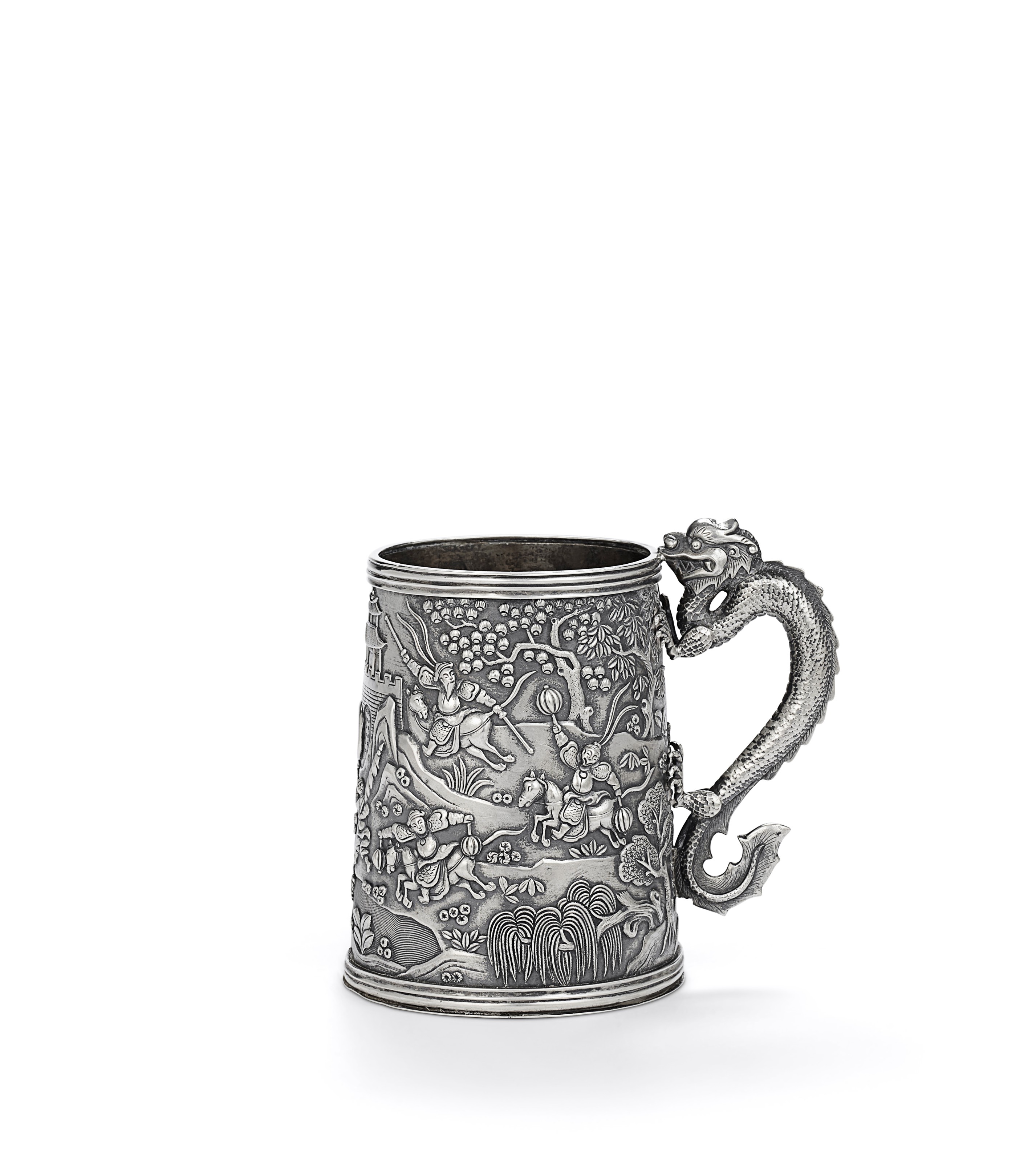 A CHINESE EXPORT SILVER STANDING CUP, MARK OF CHENG DE FOR THE 