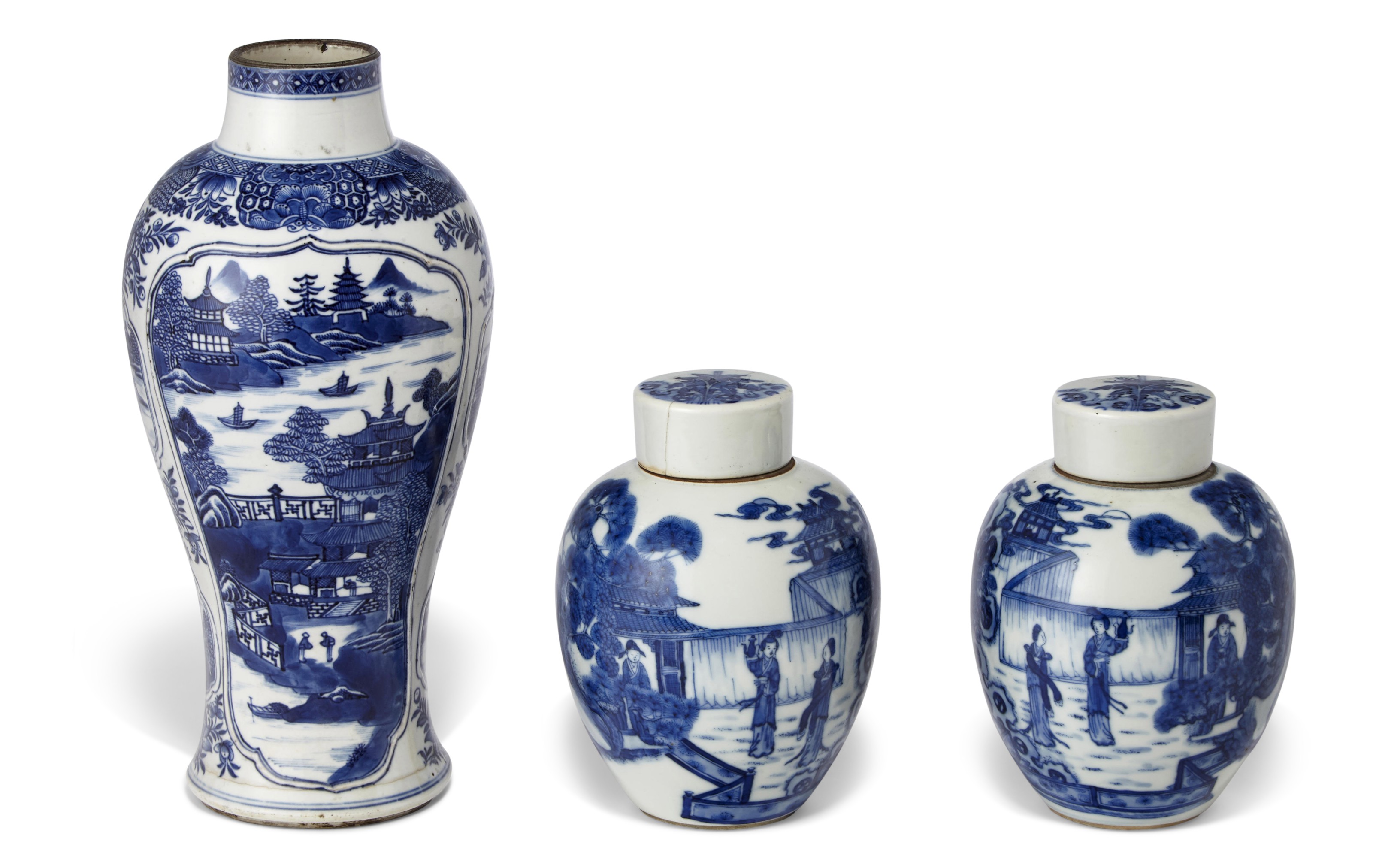 清康熙灑藍釉開光蓋罐及帶蓋執壺, KANGXI PERIOD (1662-1722) | Christie's