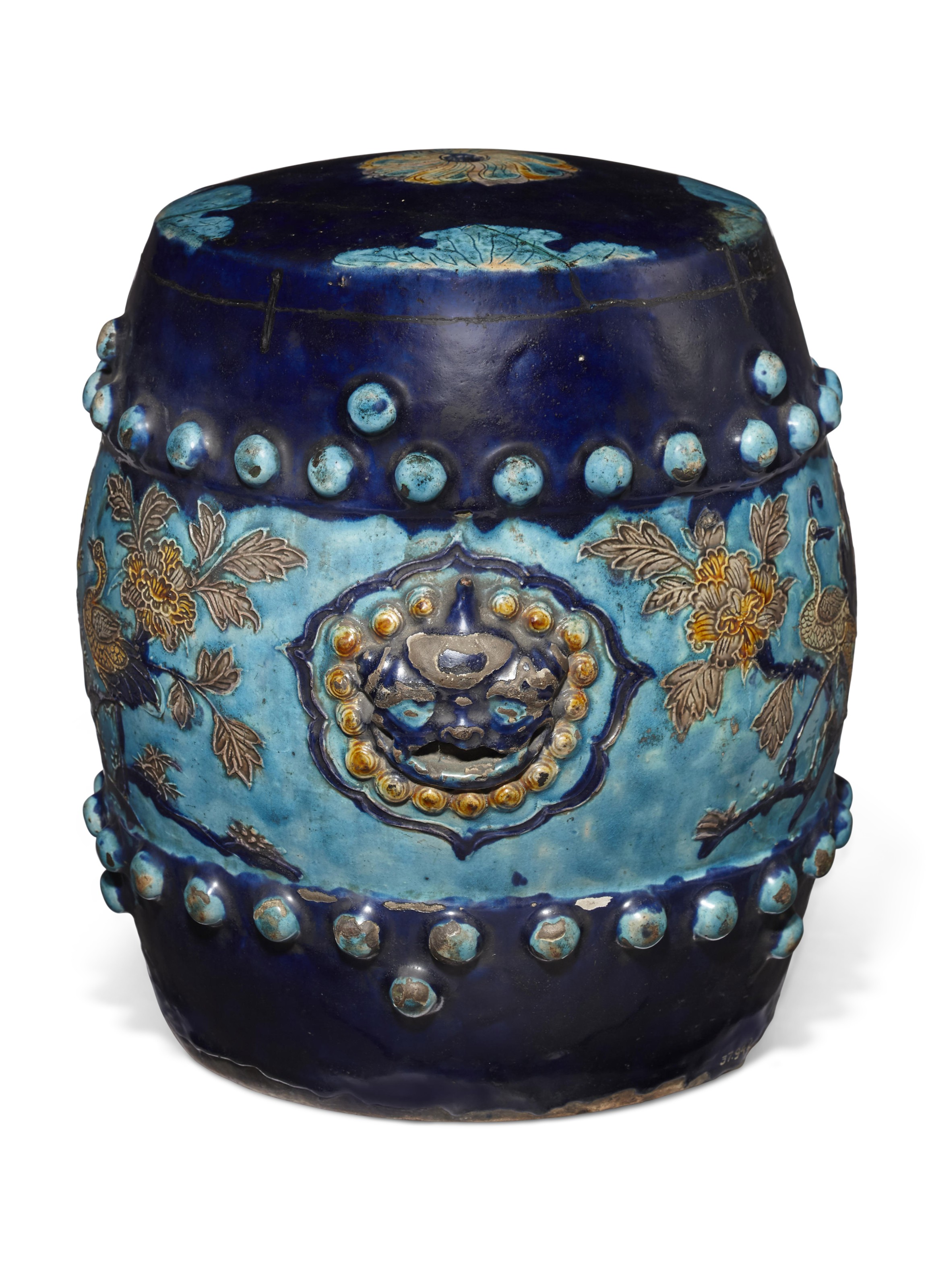 清康熙青花山水人物图凤尾尊, KANGXI PERIOD (1662-1722) | Christie's