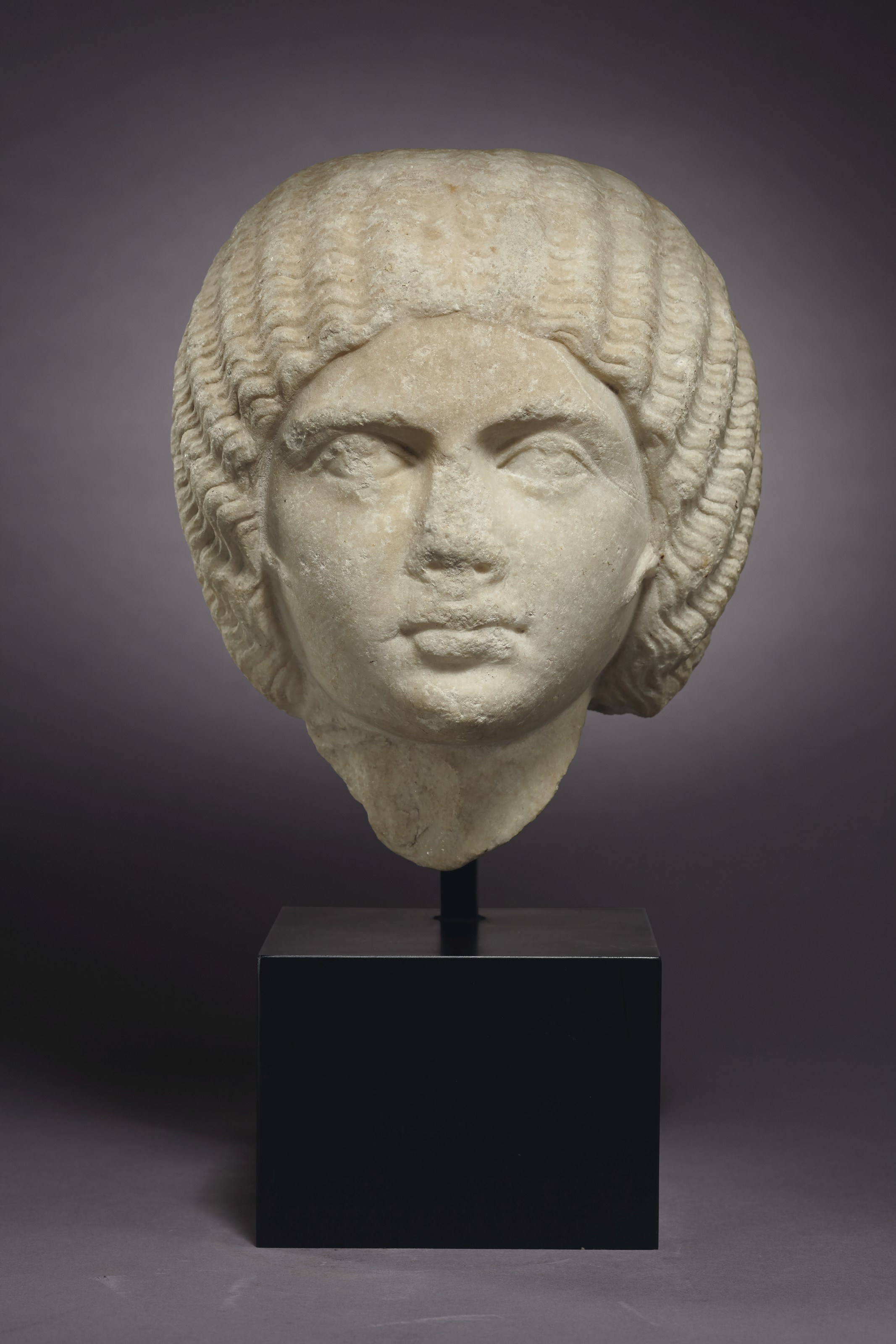 Roman woman profile essay image