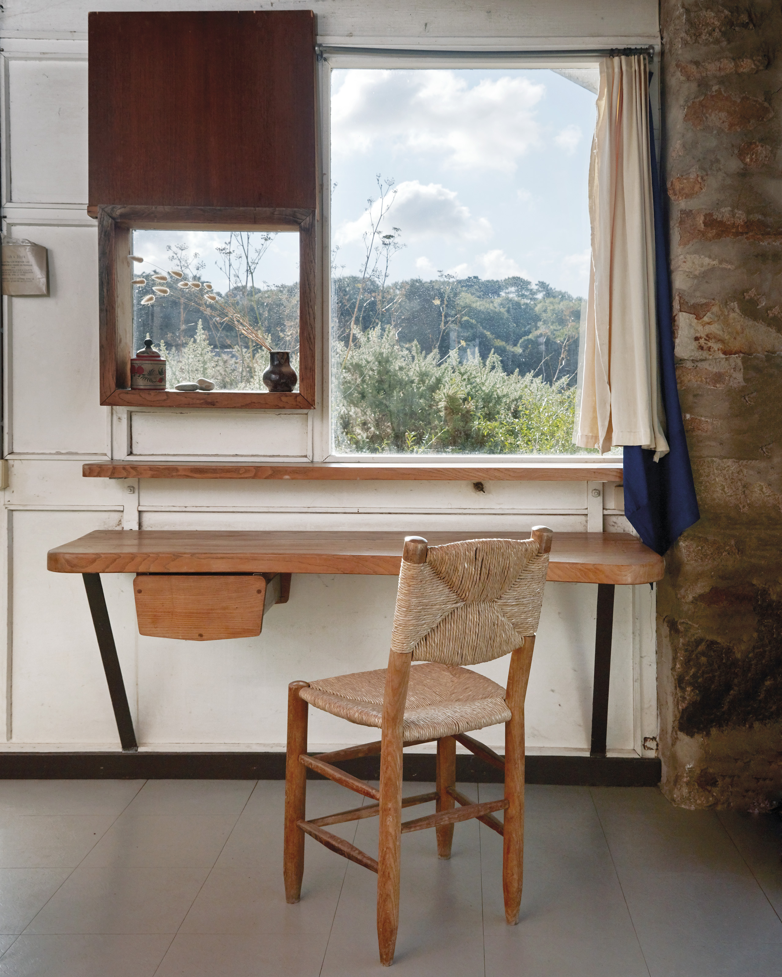 Charlotte Perriand 1903 1999 Adaptation Pierre Jeanneret 1896 1967