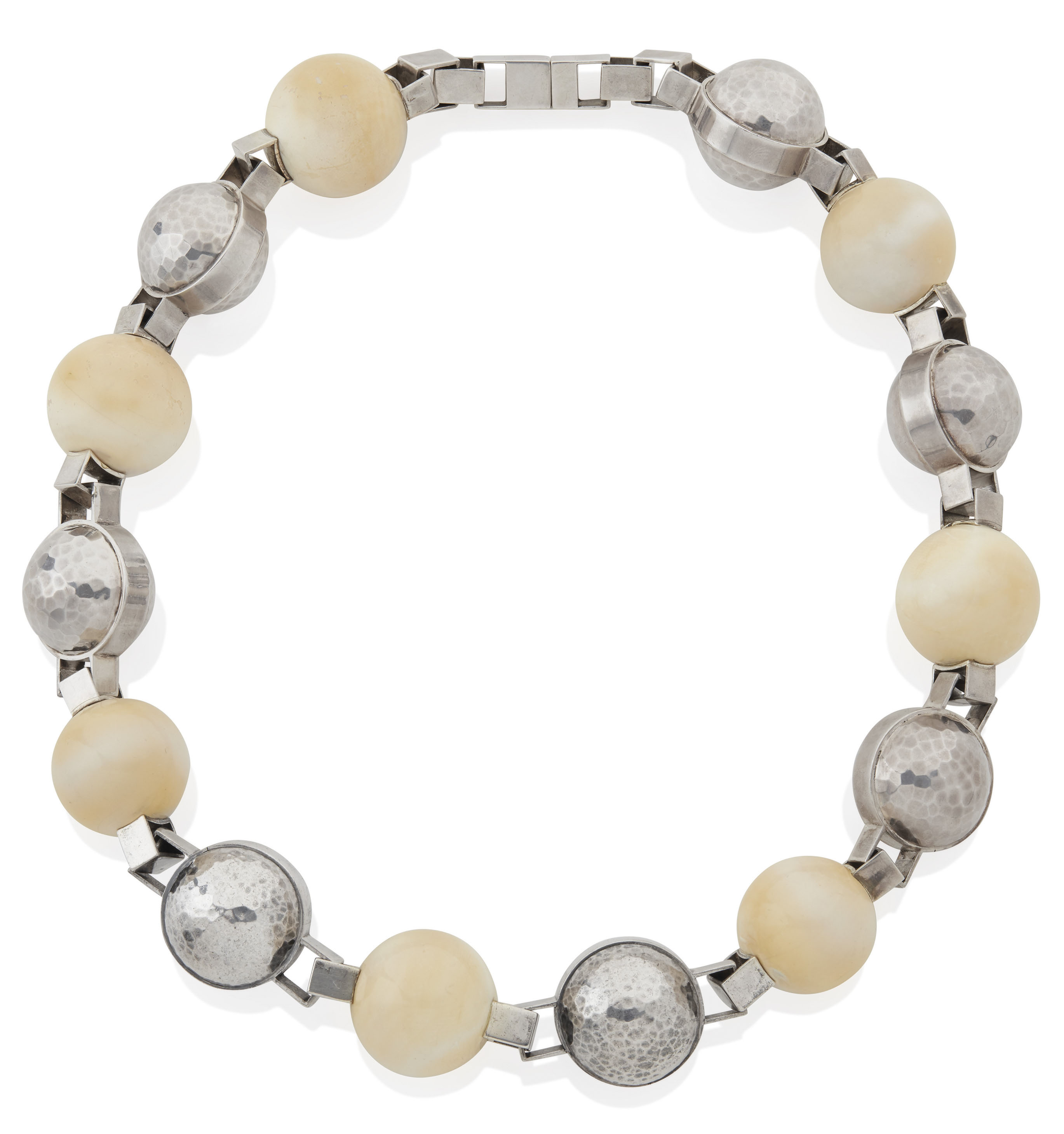 Bracelet Art Déco En Or Blanc 18k Et Corail - Signé Jean Despres - Occasion Très Bon état