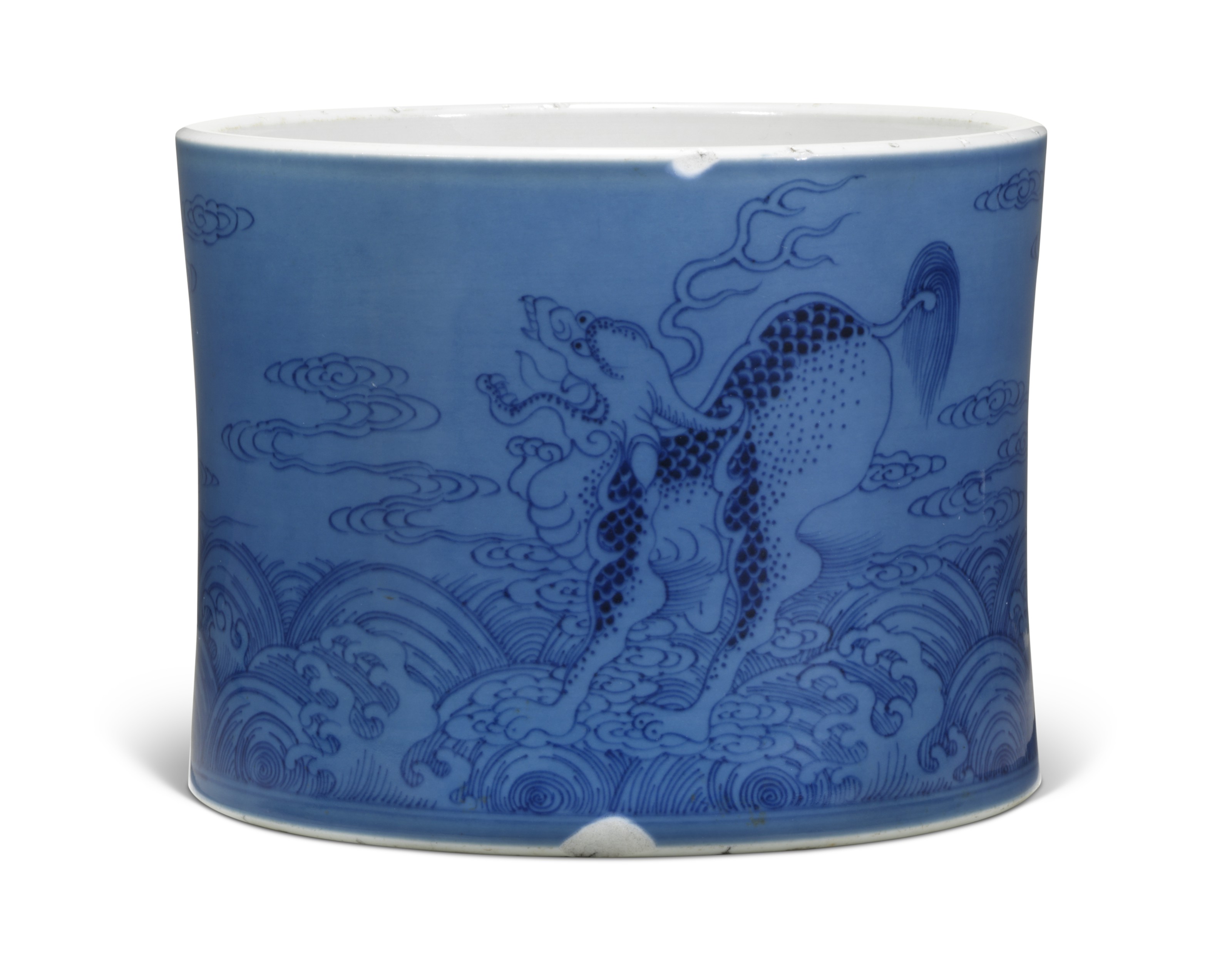 清康熙藍釉麒麟紋筆筒, KANGXI PERIOD (1662-1722) | Christie's