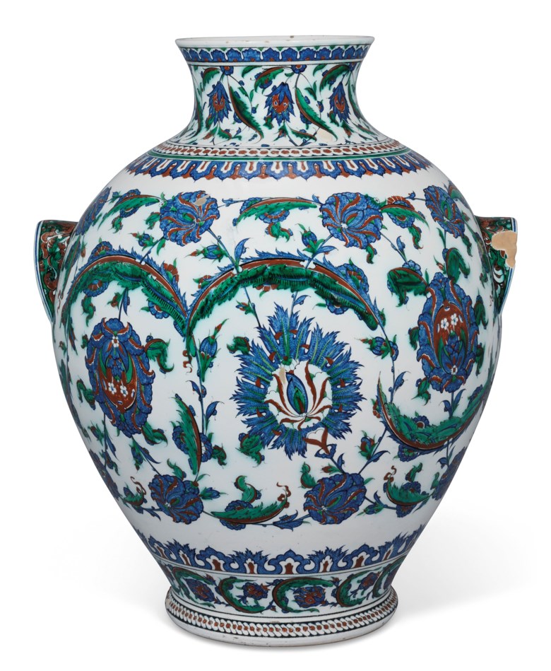 An impressive Iznik-style pottery vase, Ulisse Cantagalli, Florence, Italy, late 19th century. 23¾ in (60.4 cm) high. Estimate £8,000-12,000. Offered in Art of the Islamic and Indian Worlds Including Oriental Rugs and Carpets on 25 June 2020 at Christie’s in London